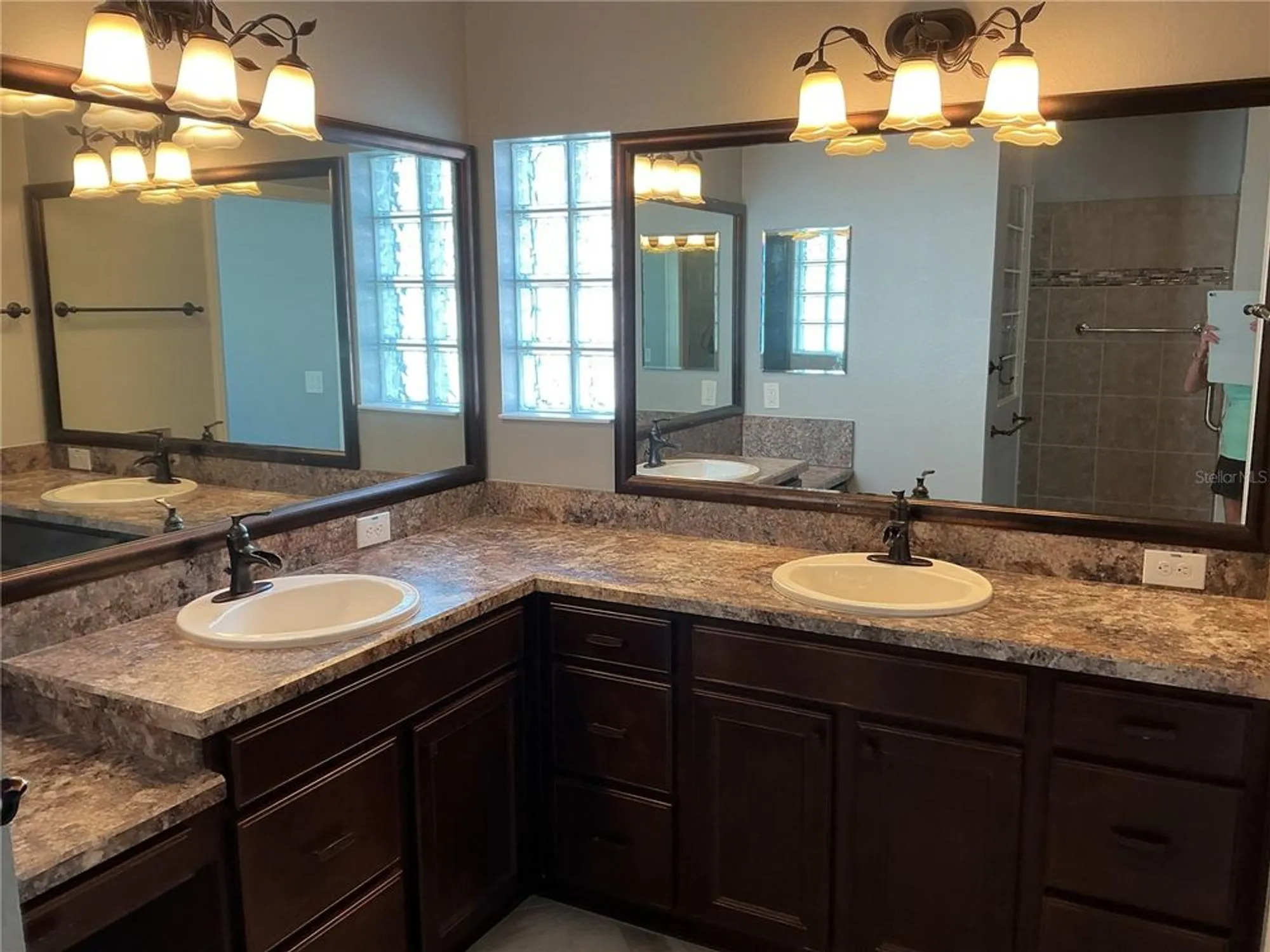 Property Slideshow image 17 of 25 | 3327 dalkeith ter, The Villages, FL, 32163