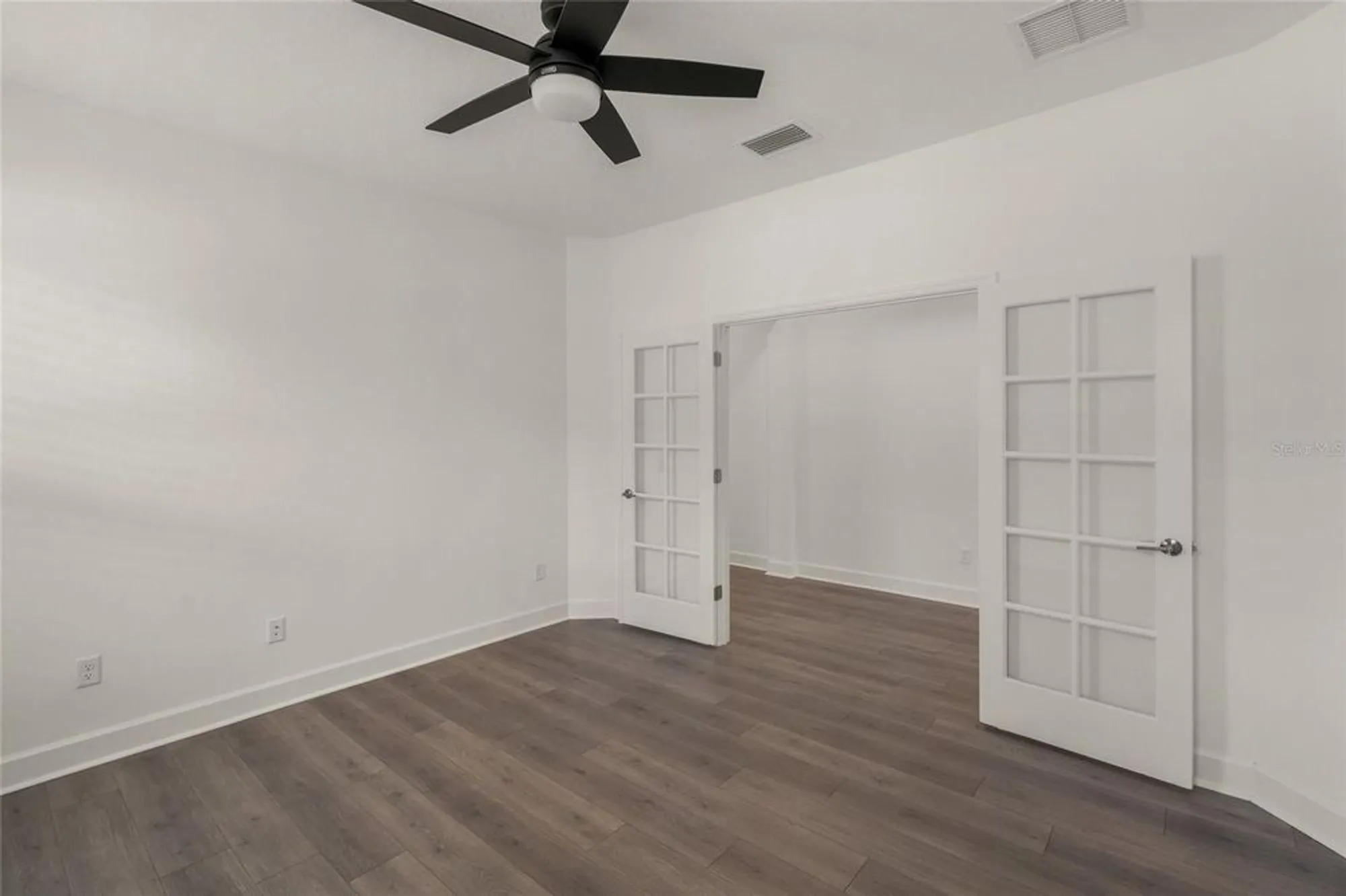 Property Slideshow image 30 of 46 | 16308 mount holly dr, Bradenton, FL, 34211