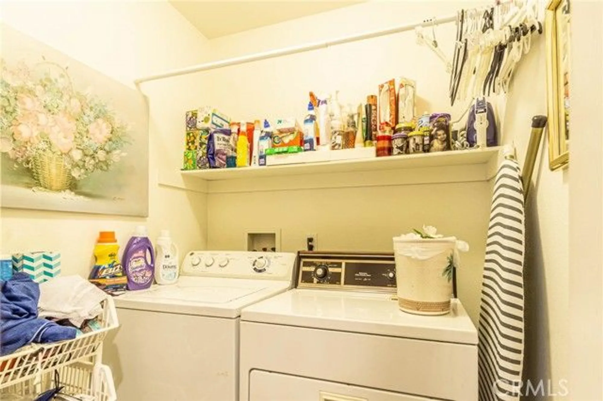 Property Slideshow image 17 of 62 | 19046 stoddard way, Apple Valley, CA, 92308