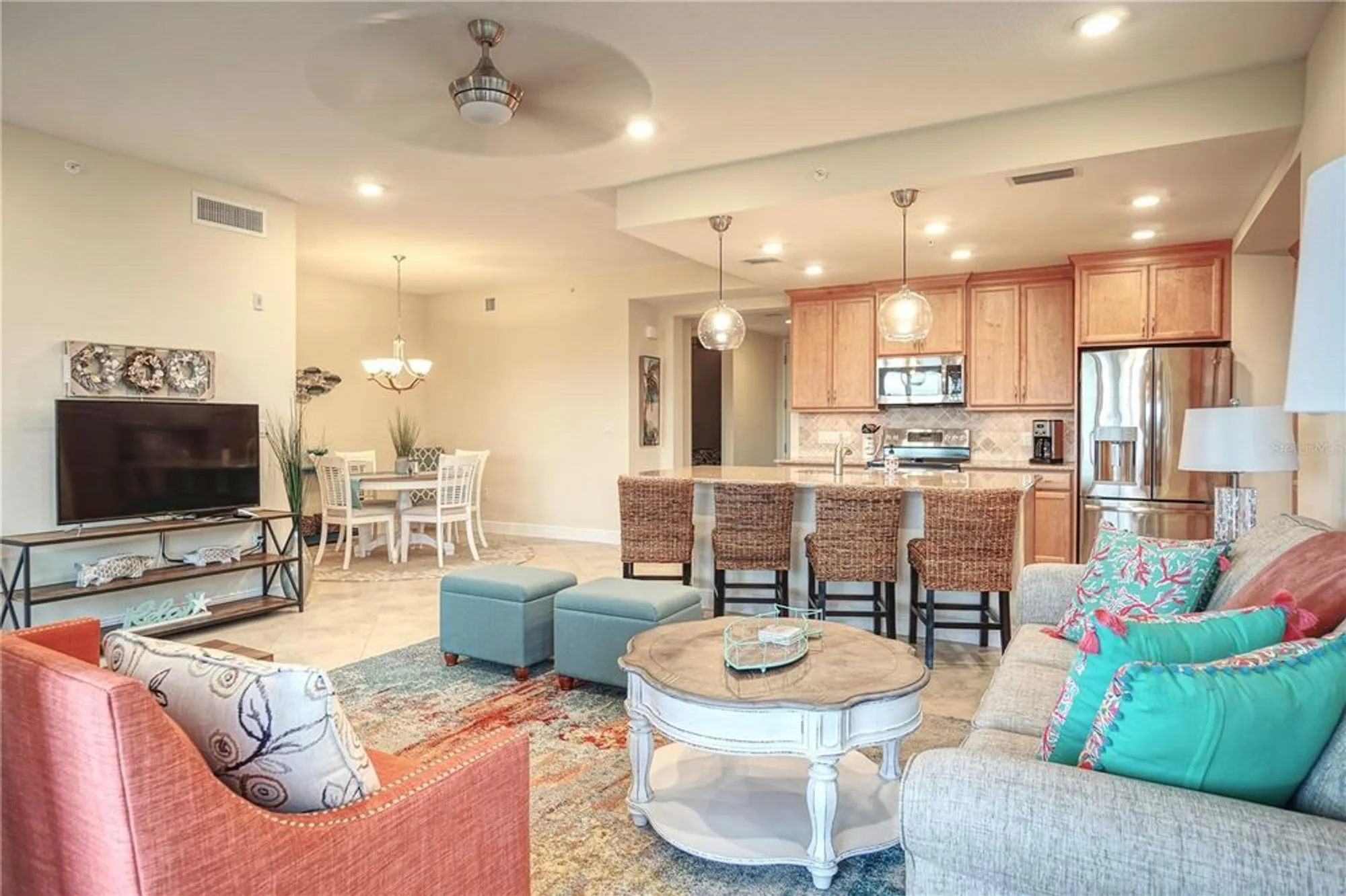 Property Slideshow image 12 of 47 | 392 aruba cir unit 102, Bradenton, FL, 34209