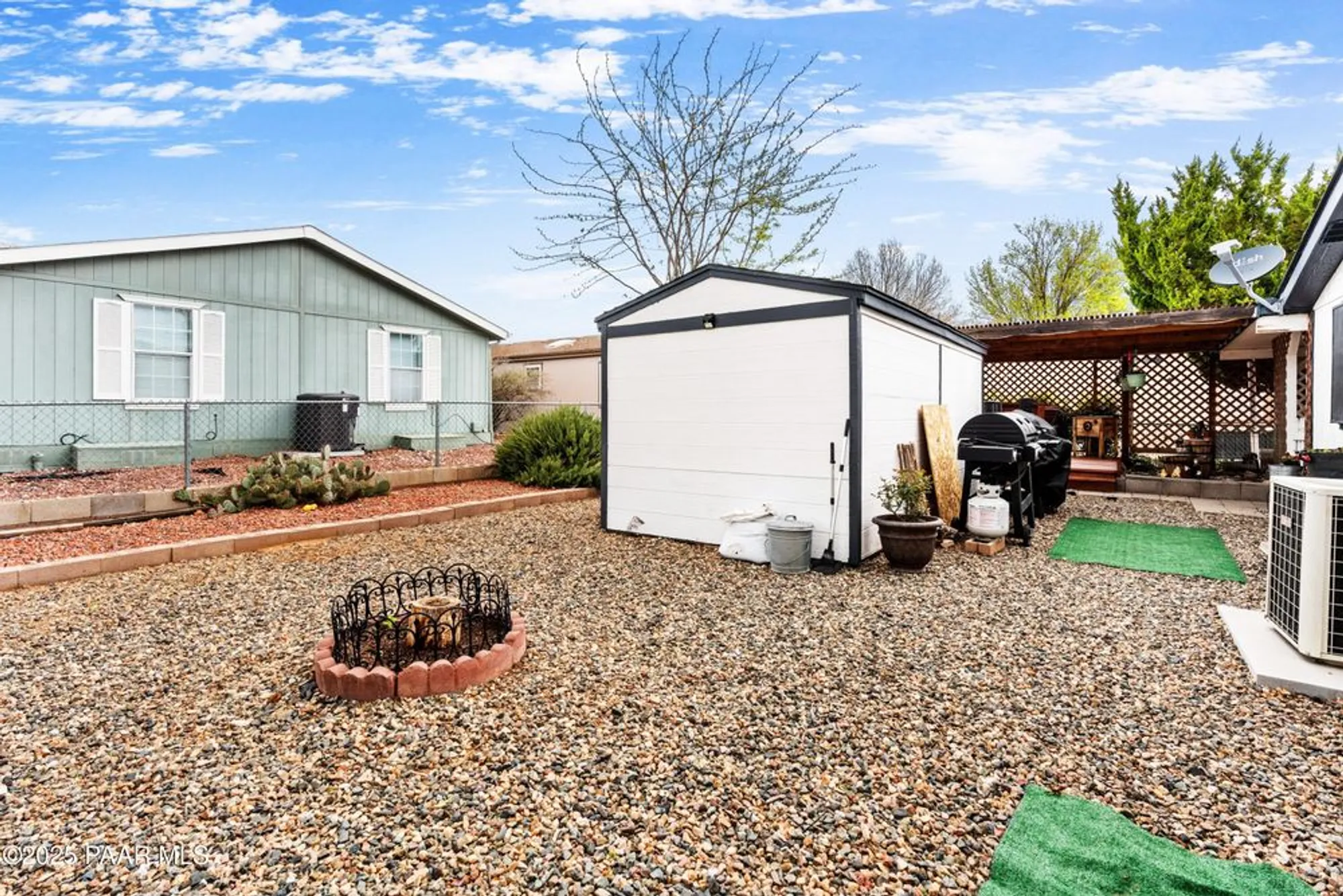 Property Slideshow image 15 of 23 | 636 n mesquite tree dr, Dewey-Humboldt, AZ, 86327