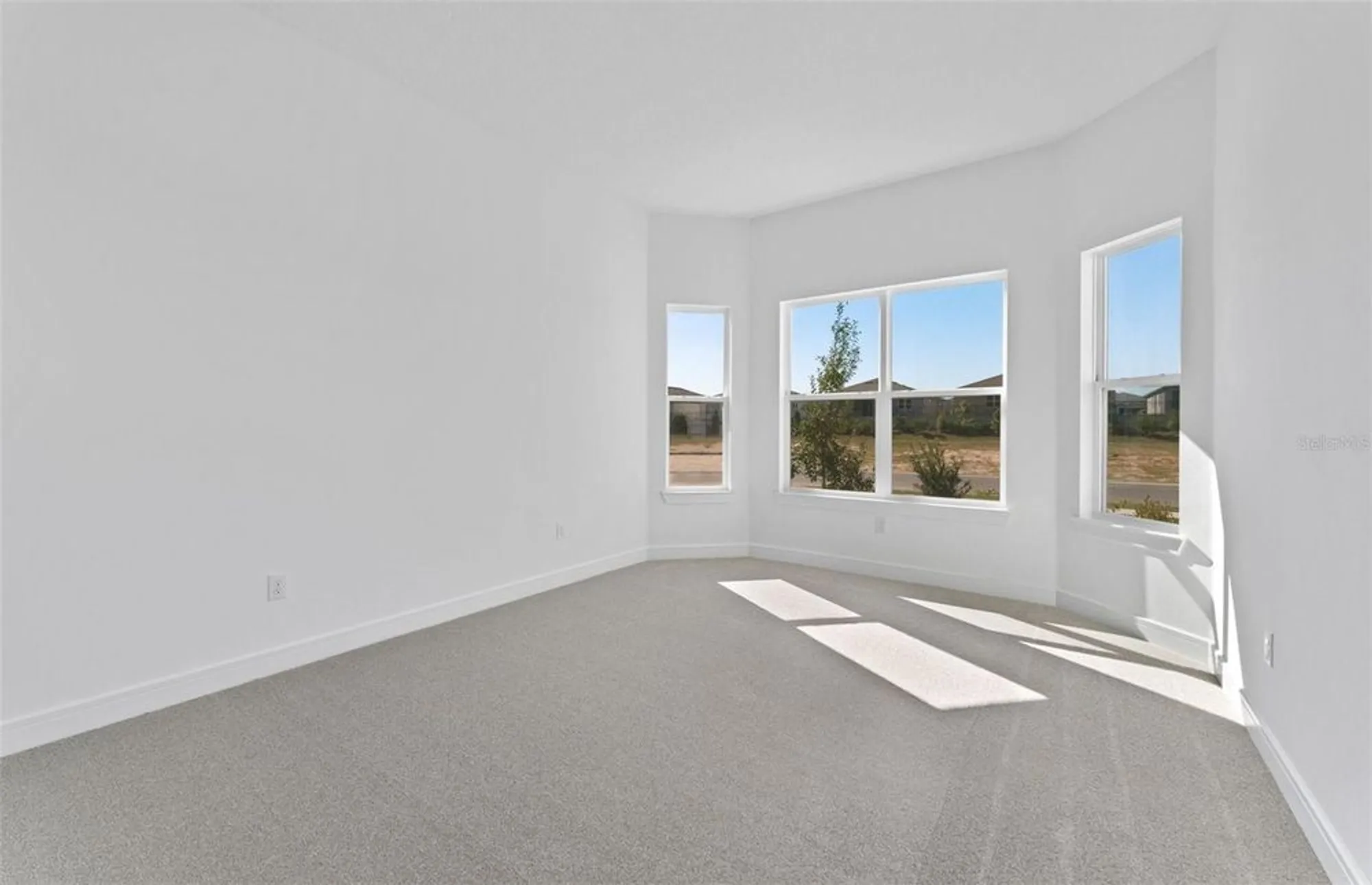 Property Slideshow image 13 of 37 | 5981 sw 82nd terrace rd, Ocala, FL, 34481