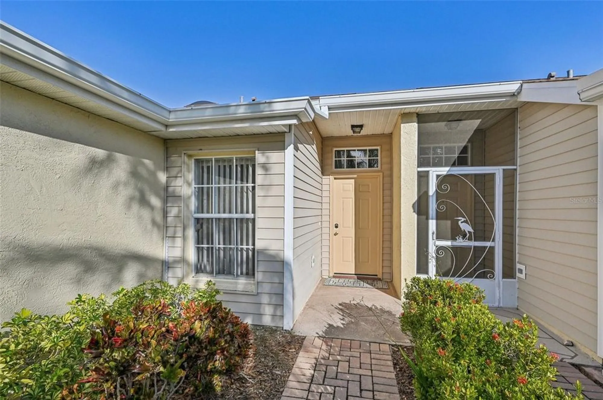 Property Slideshow image 3 of 57 | 2315 new orchard ct 40, Sun City Center, FL, 33573