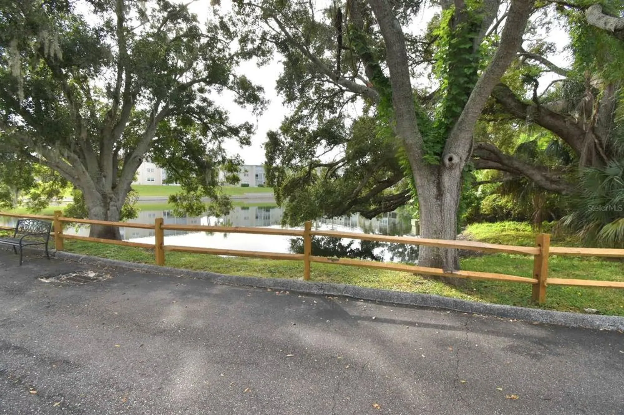 Property Slideshow image 5 of 50 | 940 virginia st 108, Dunedin, FL, 34698