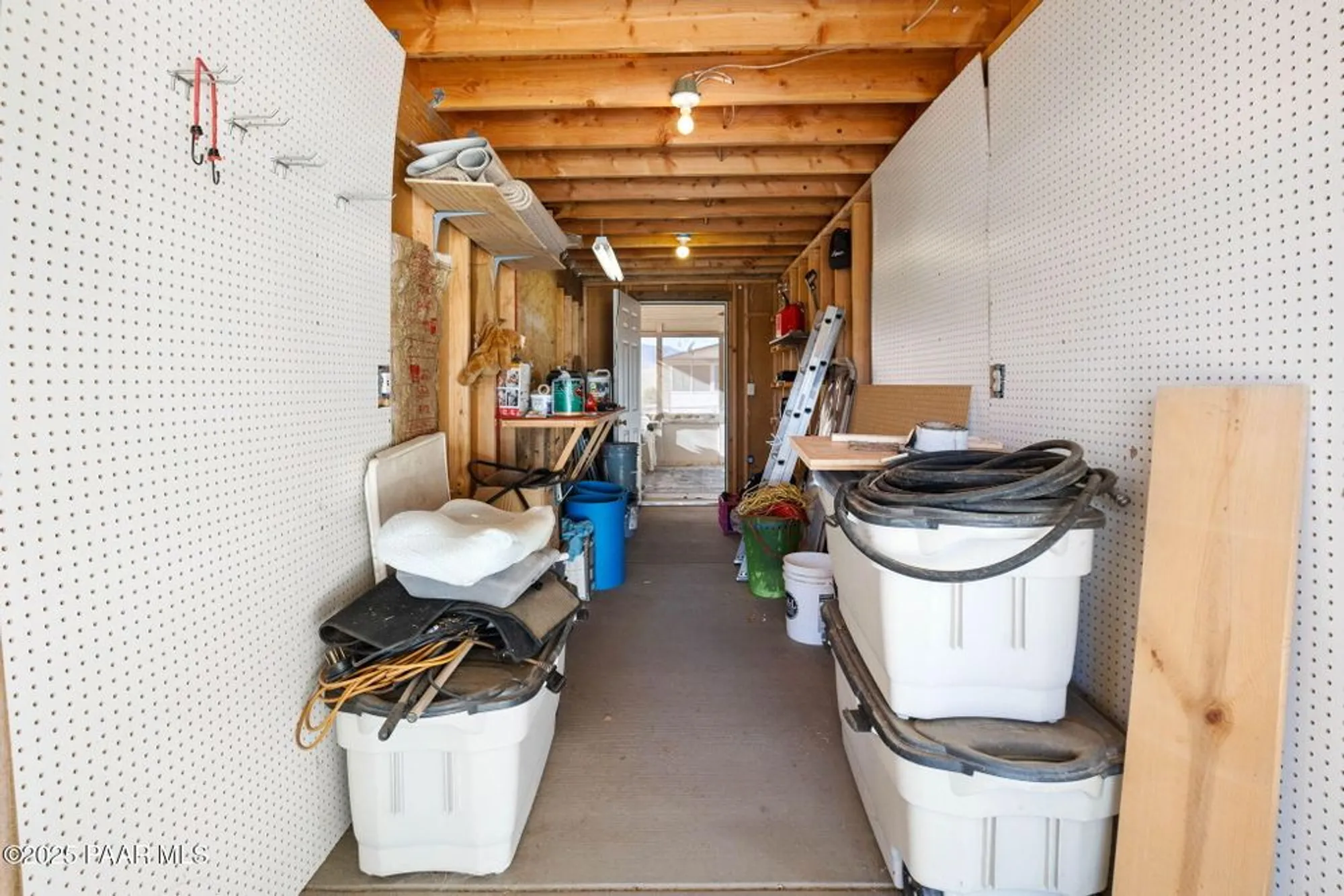 Property Slideshow image 19 of 21 | 652 mesquite tree dr, Prescott Valley, AZ, 86327