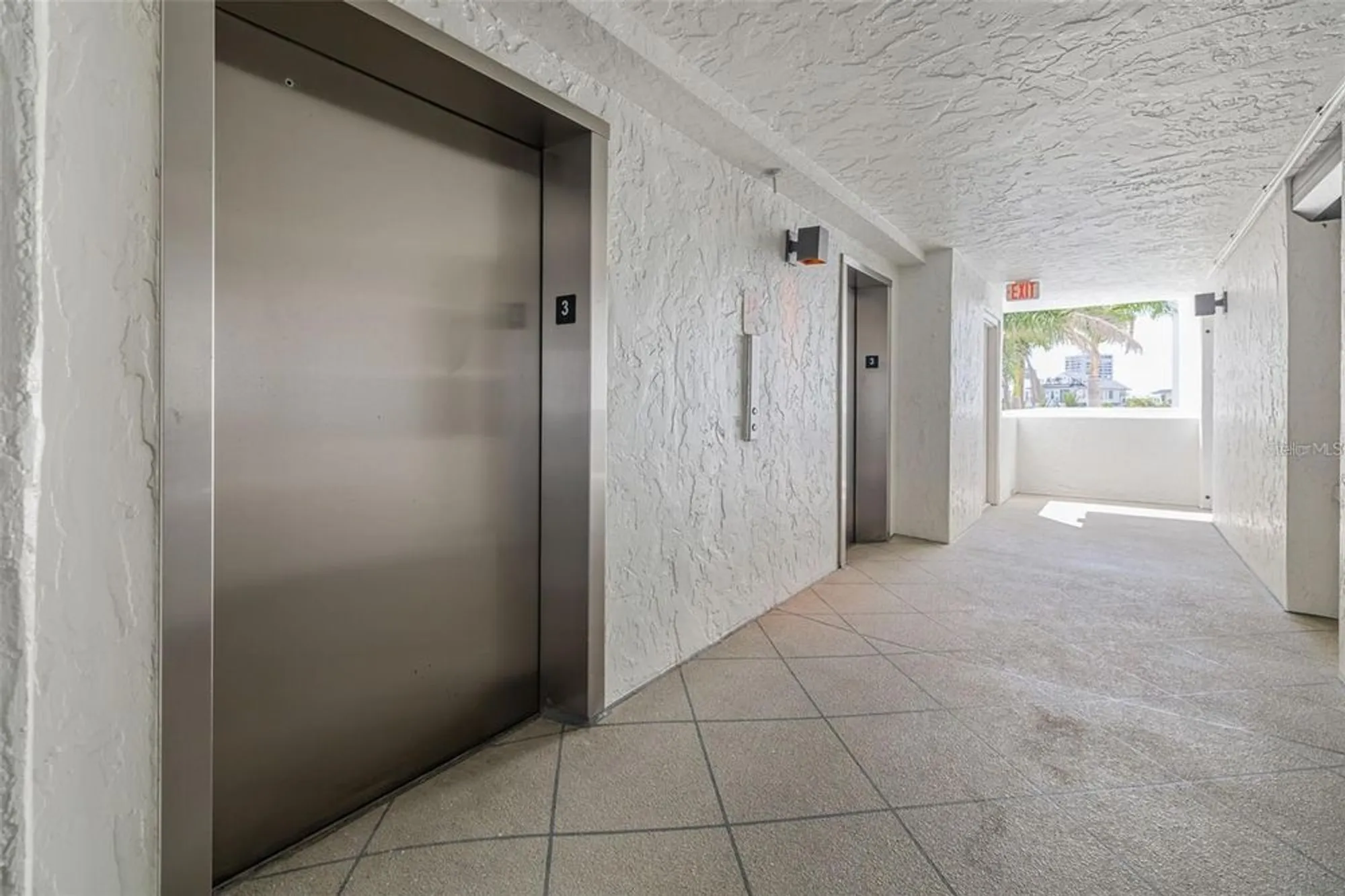 Property Slideshow image 7 of 69 | 19 whispering sands dr apt 302, Sarasota, FL, 34242