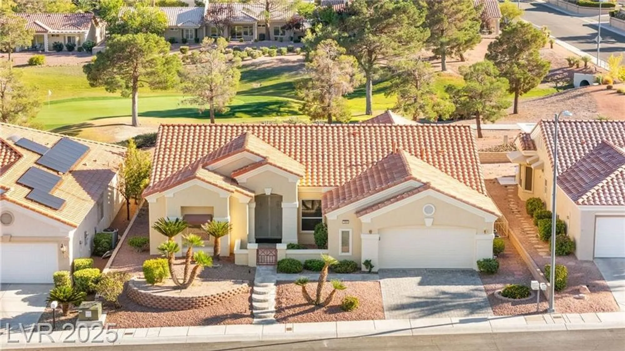 Property Slideshow image 76 of 99 | 3004 darby falls dr, Las Vegas, NV, 89134