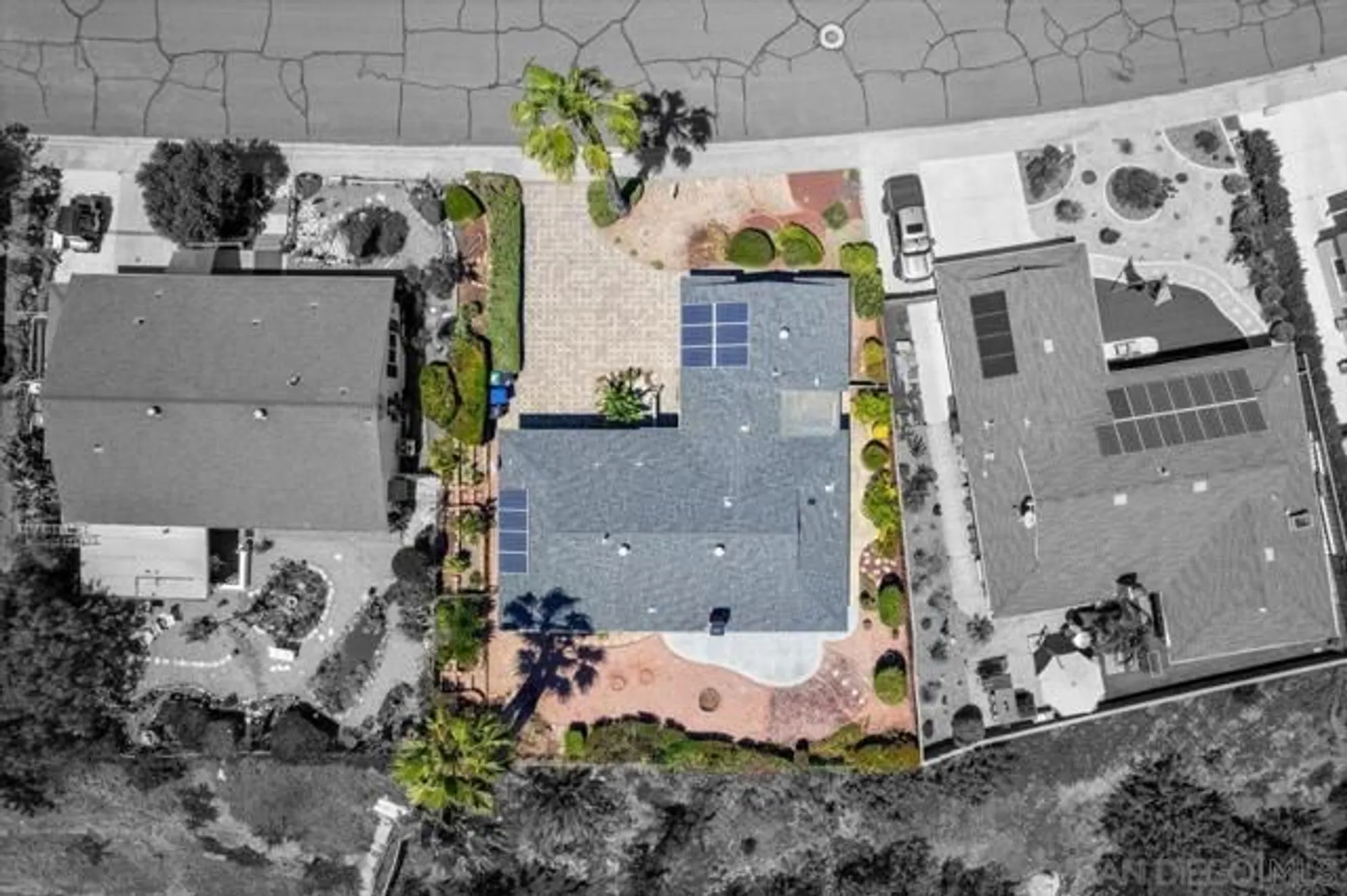 Property Slideshow image 30 of 36 | 16413 roca dr, San Diego, CA, 92128