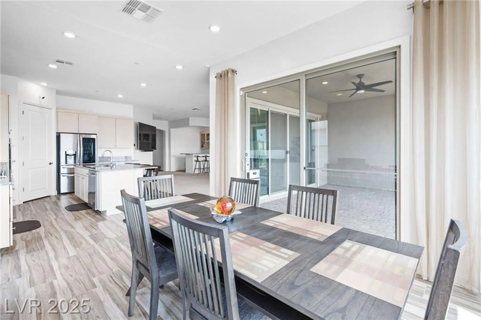 Property Slideshow image 23 of 73 | 80 mirage view dr, Henderson, NV, 89011