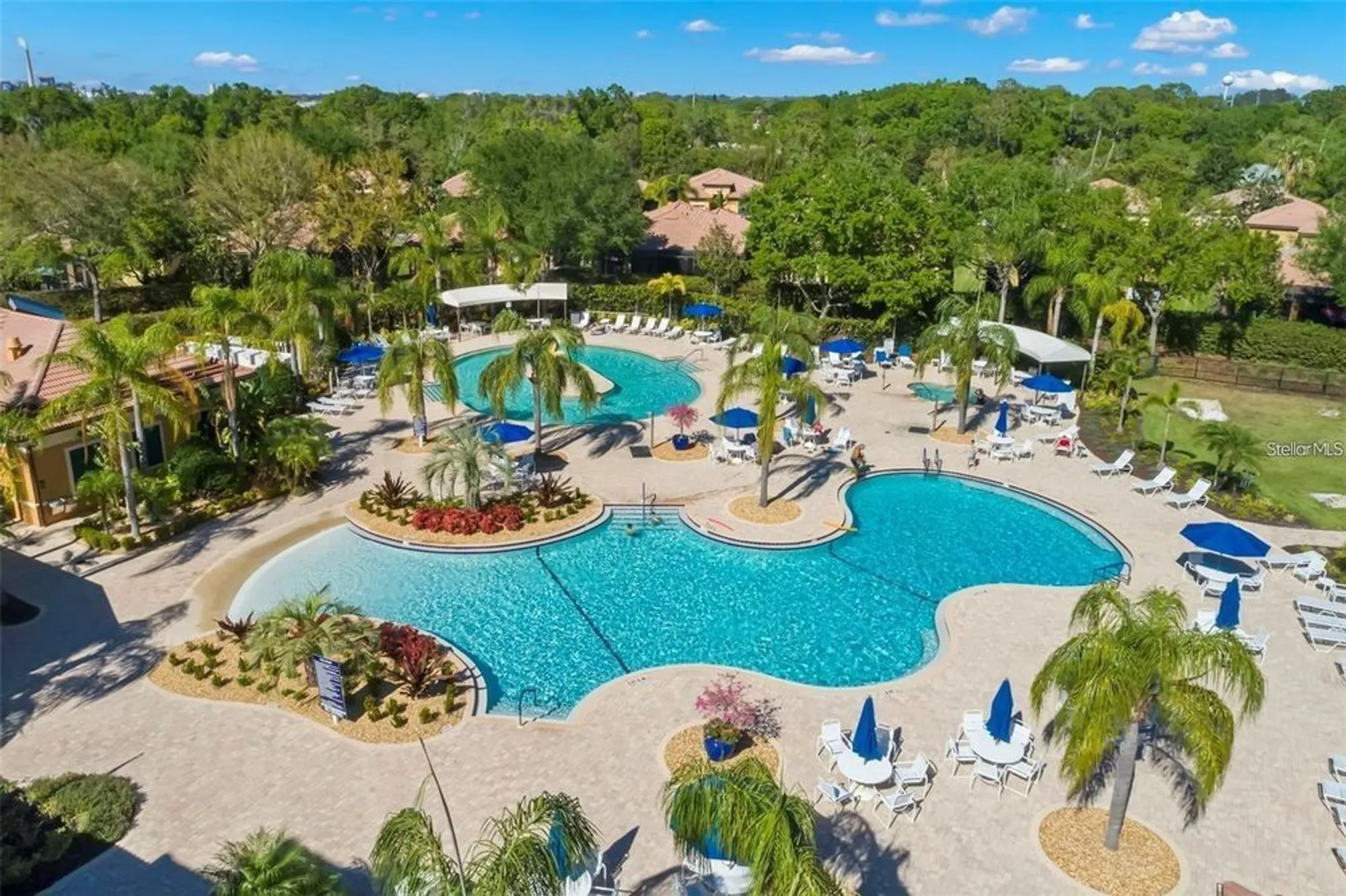 Property Slideshow image 64 of 76 | 331 cedar falls dr, Apollo Beach, FL, 33572