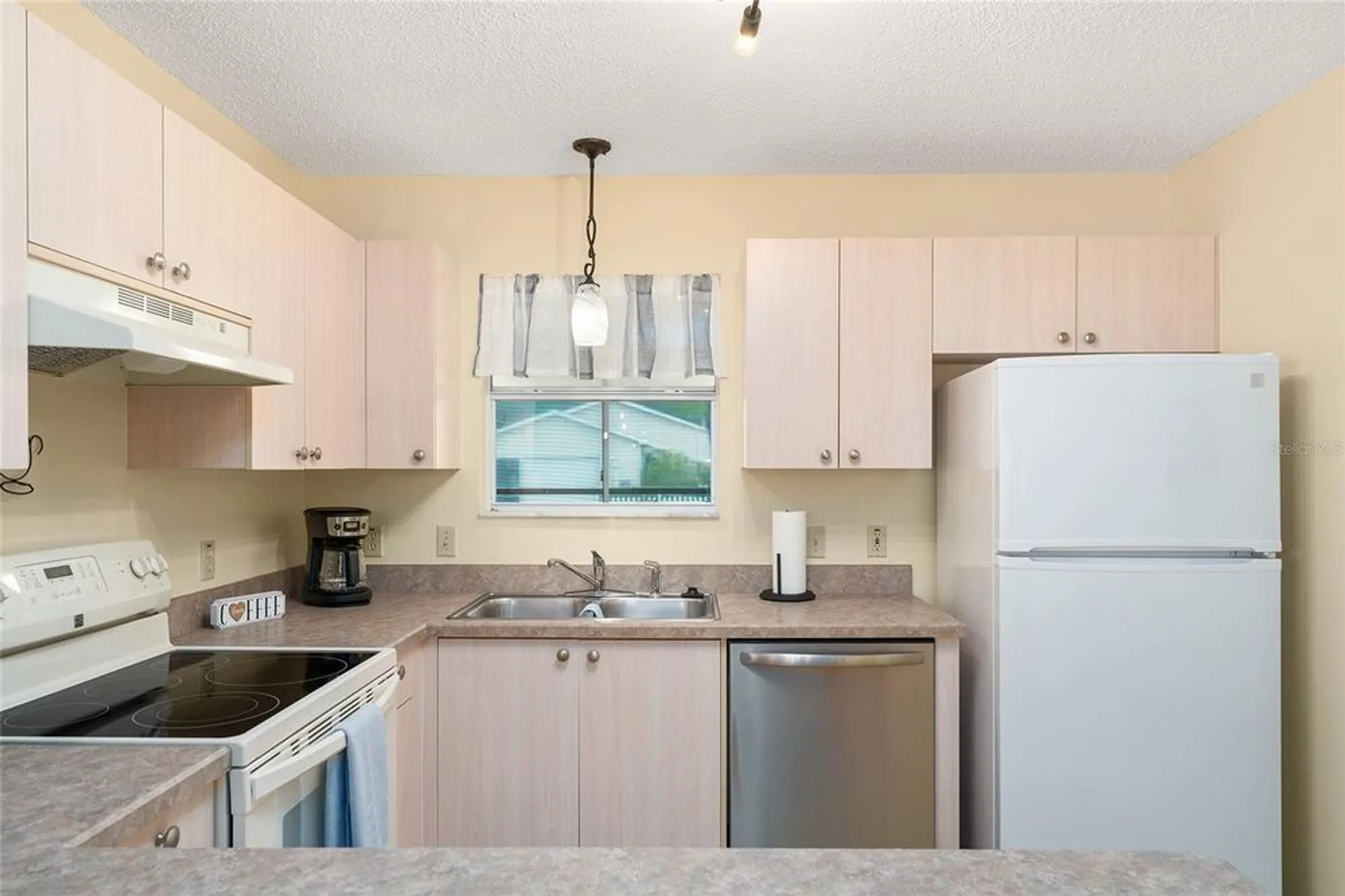 Property Slideshow image 17 of 30 | 1708 moreno pl, The Villages, FL, 32159