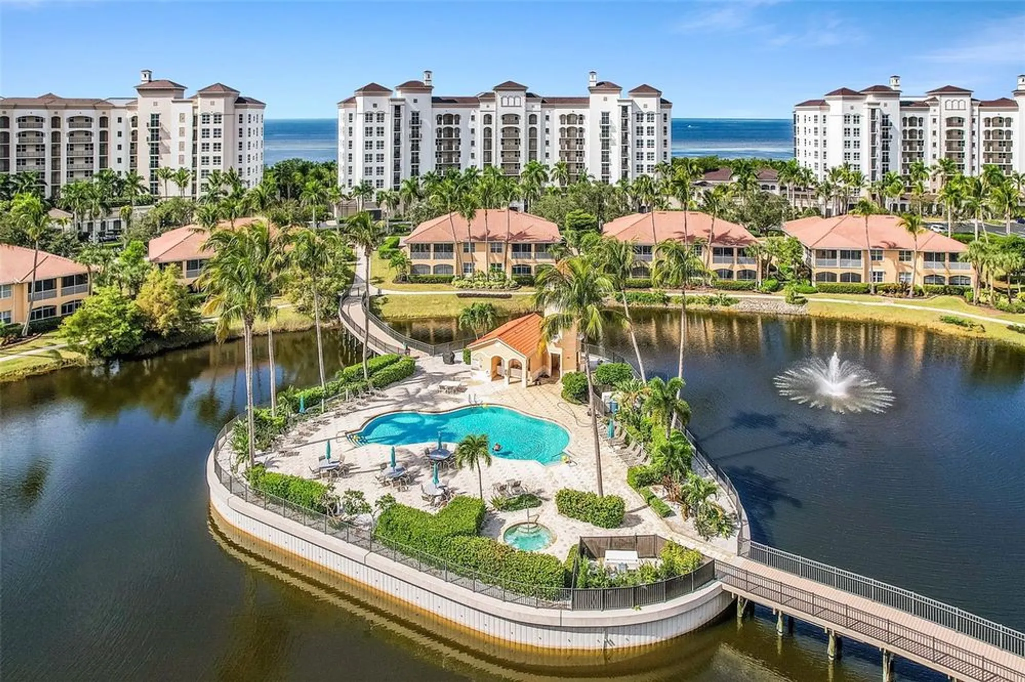 Property Slideshow image 42 of 54 | 3329 sunset key cir 203, Punta Gorda, FL, 33955