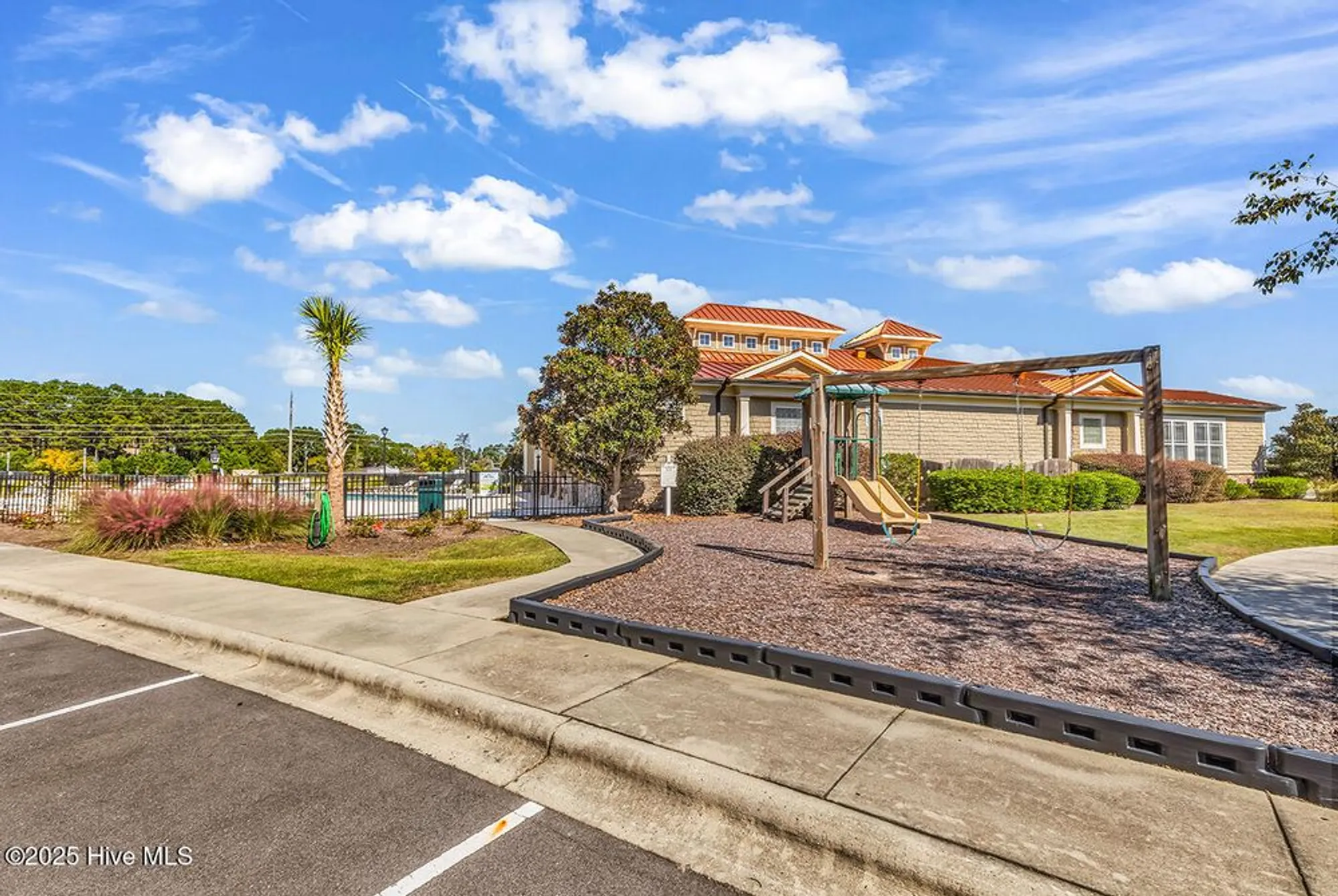 Property Slideshow image 25 of 30 | 395 s crow creek dr 1304, Calabash, NC, 28467