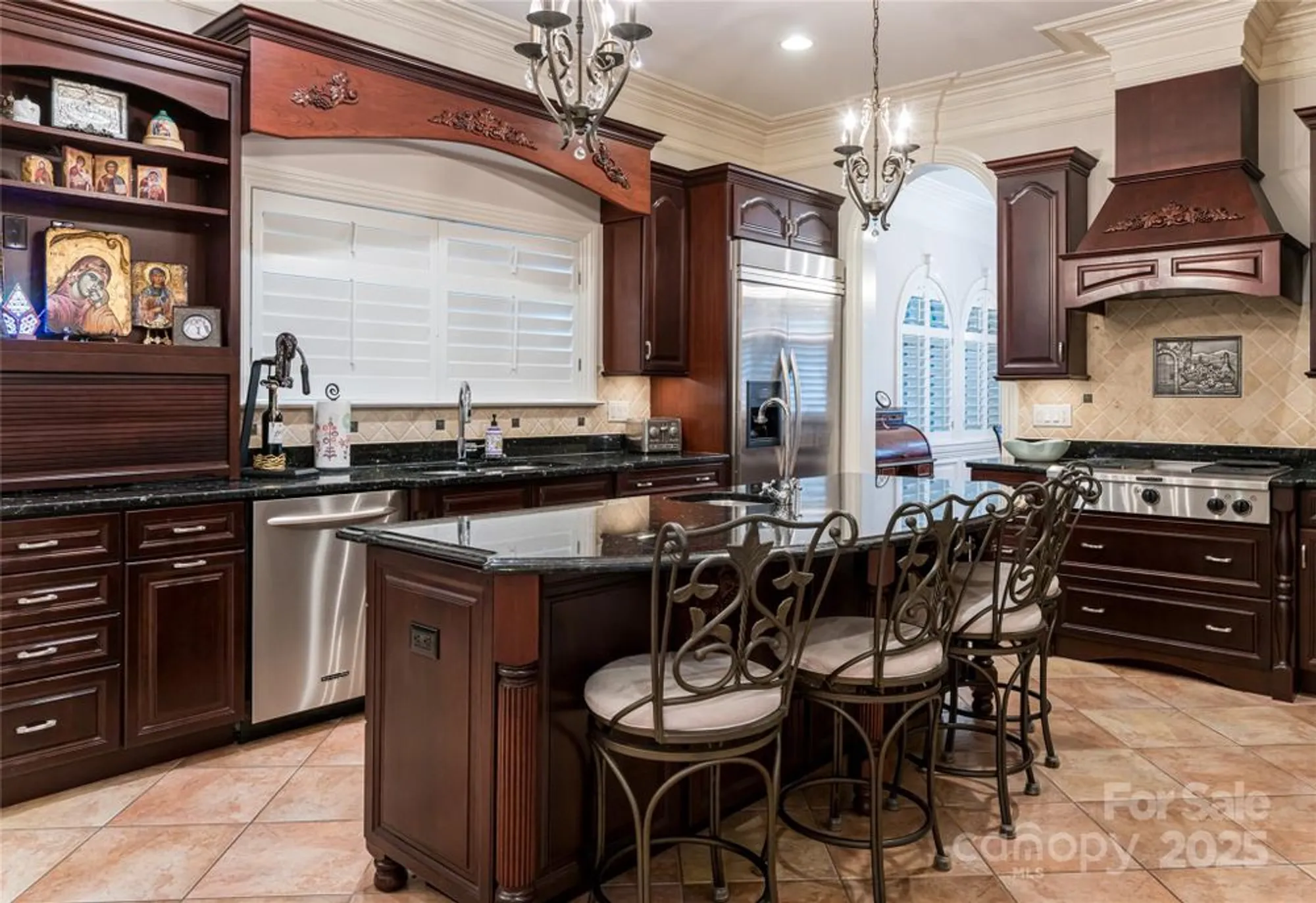 Property Slideshow image 13 of 48 | 1006 coves pheasant ct, Biltmore Lake, NC, 28715