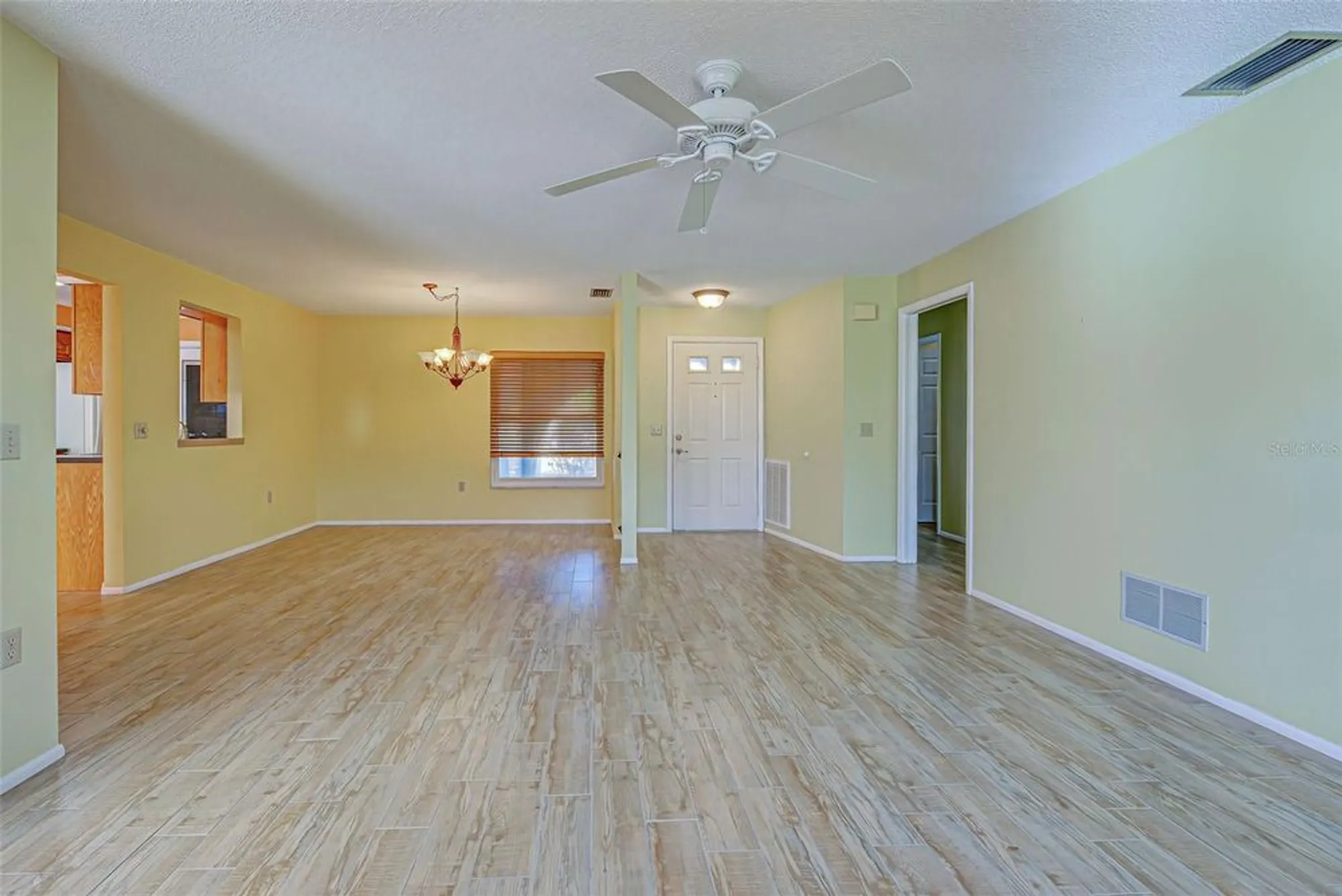 Property Slideshow image 8 of 57 | 612 deerwood ave # 169, Englewood, FL, 34223