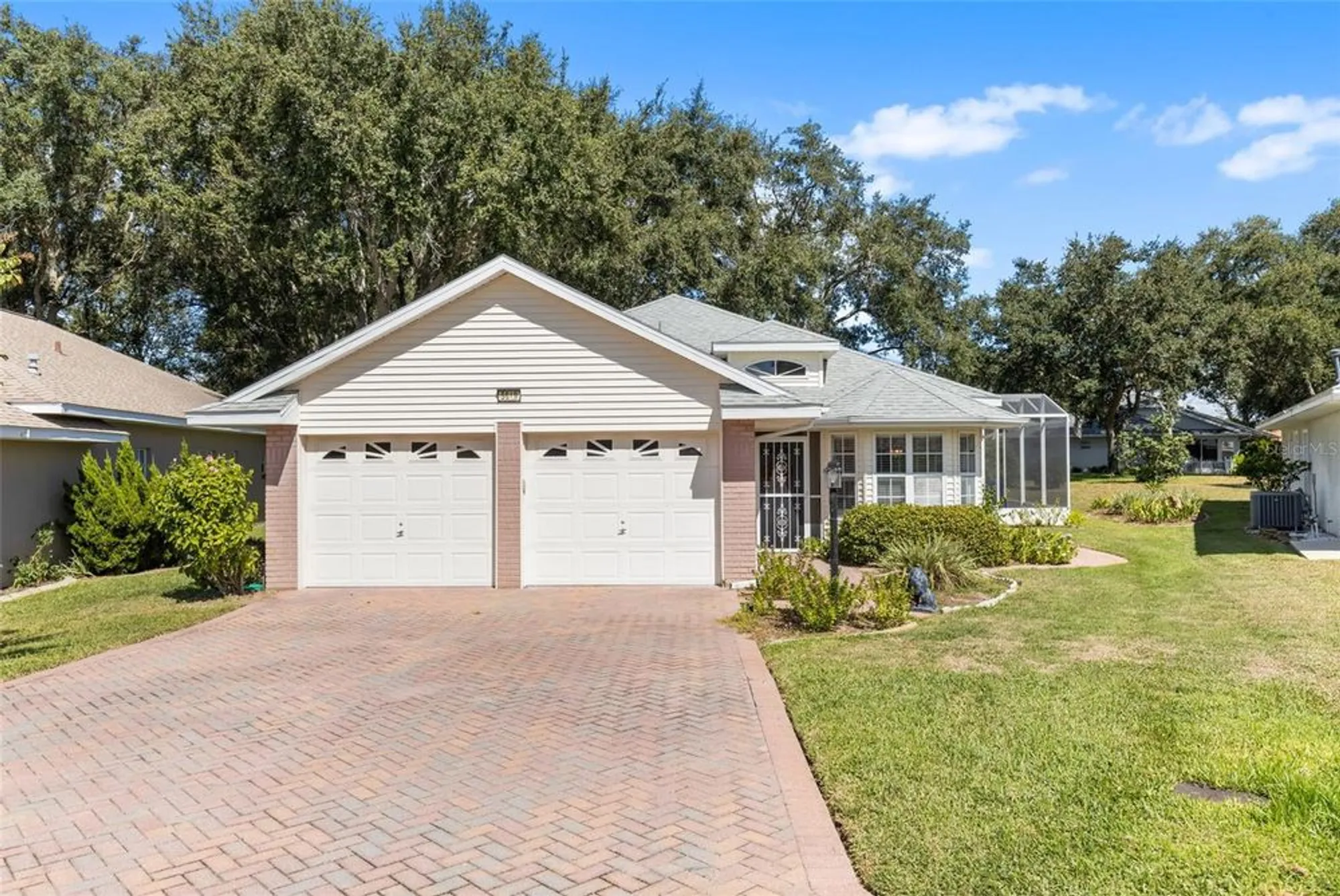 Property Slideshow image 1 of 68 | 5619 prince andrew ct, Leesburg, FL, 34748