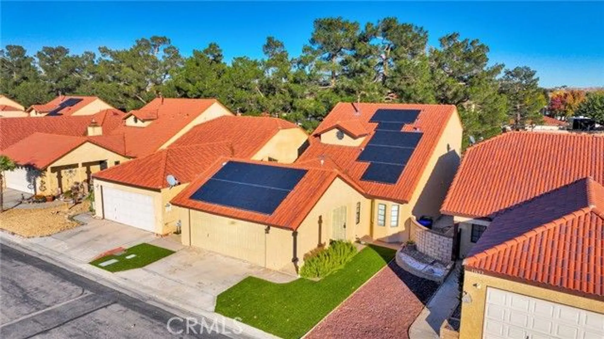 Property Slideshow image 44 of 50 | 11659 pepper ln, Apple Valley, CA, 92308