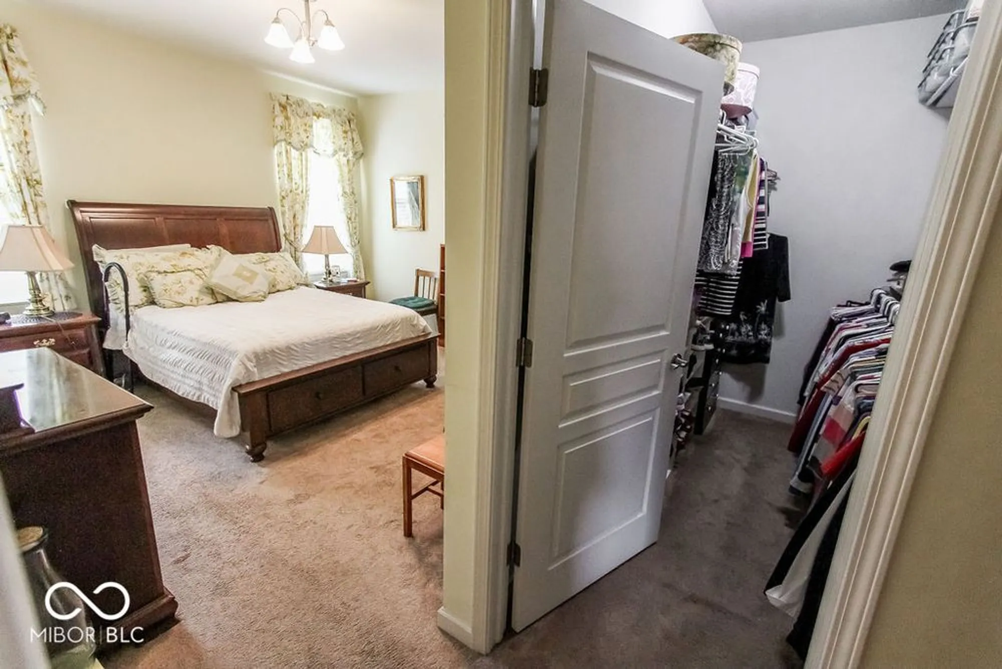 Property Slideshow image 26 of 54 | 12790 arista ln, Fishers, IN, 46037