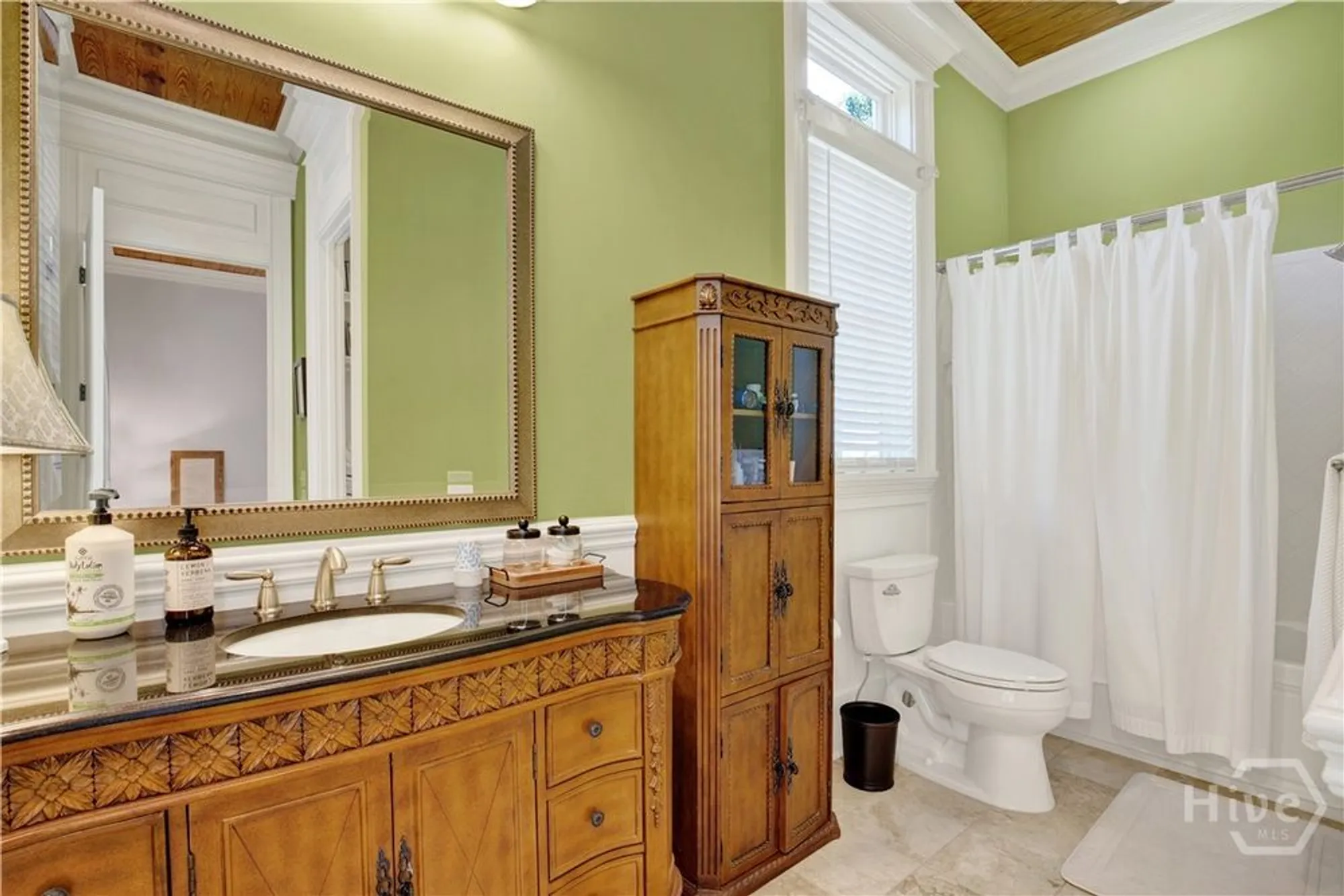 Property Slideshow image 38 of 64 | 1 breckenridge ln, Savannah, GA, 31411