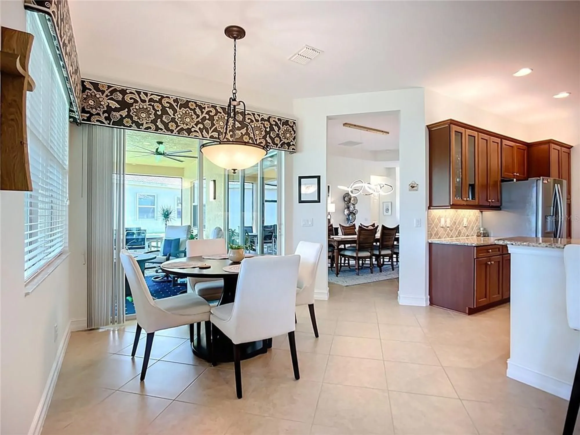 Property Slideshow image 21 of 74 | 16244 diamond bay dr, Wimauma, FL, 33598