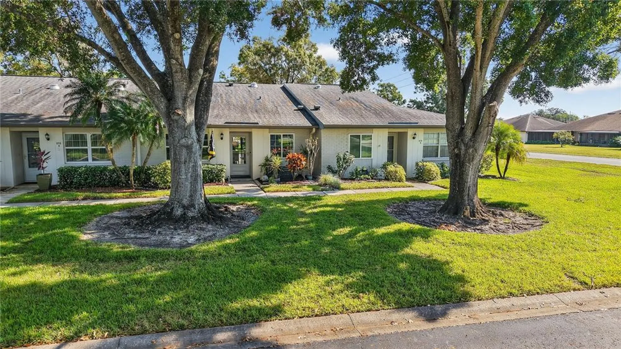 Property Slideshow image 3 of 35 | 839 glen more ct c, Palm Harbor, FL, 34684