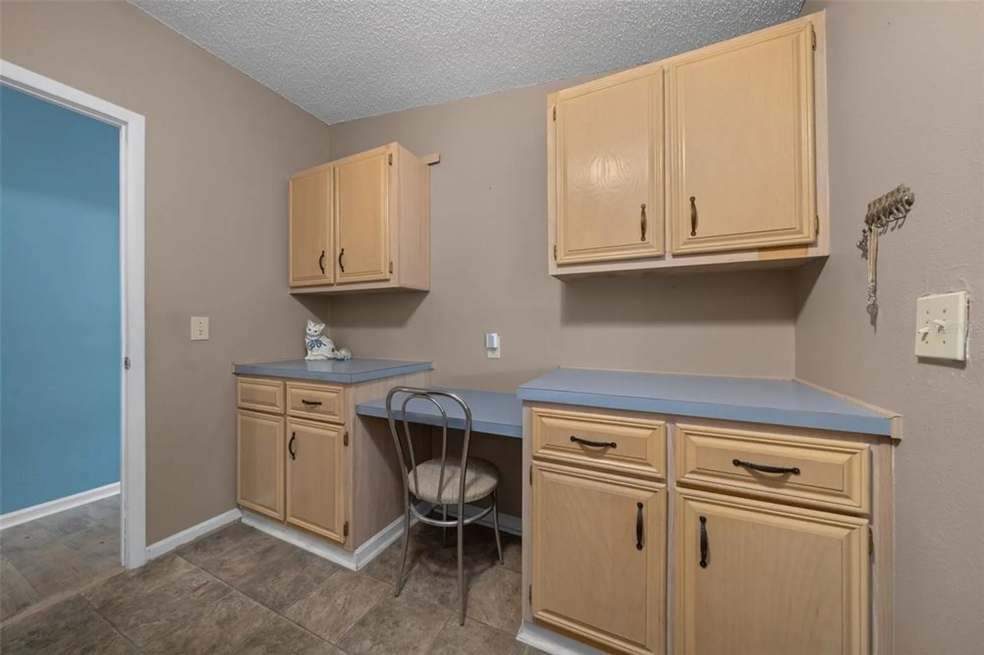 Property Slideshow image 9 of 51 | 1717 lilly ln, Lady Lake, FL, 32159