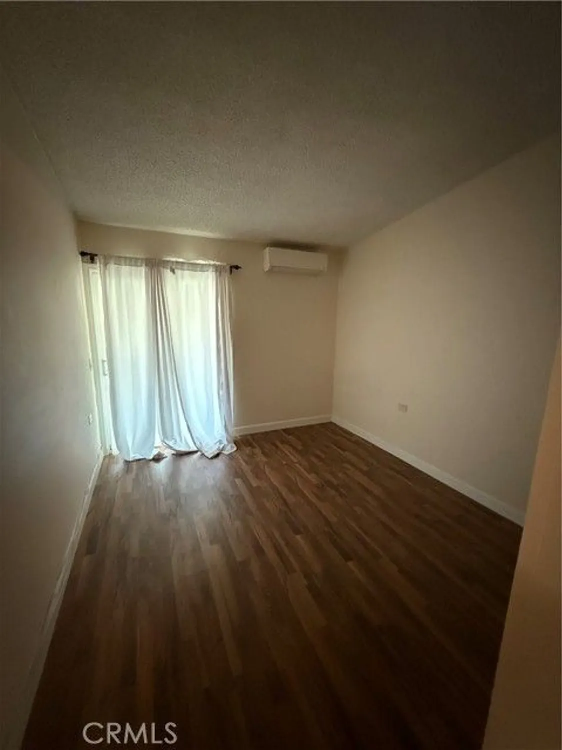 Property Slideshow image 4 of 9 | 13421 del monte dr apt 24c, Seal Beach, CA, 90740