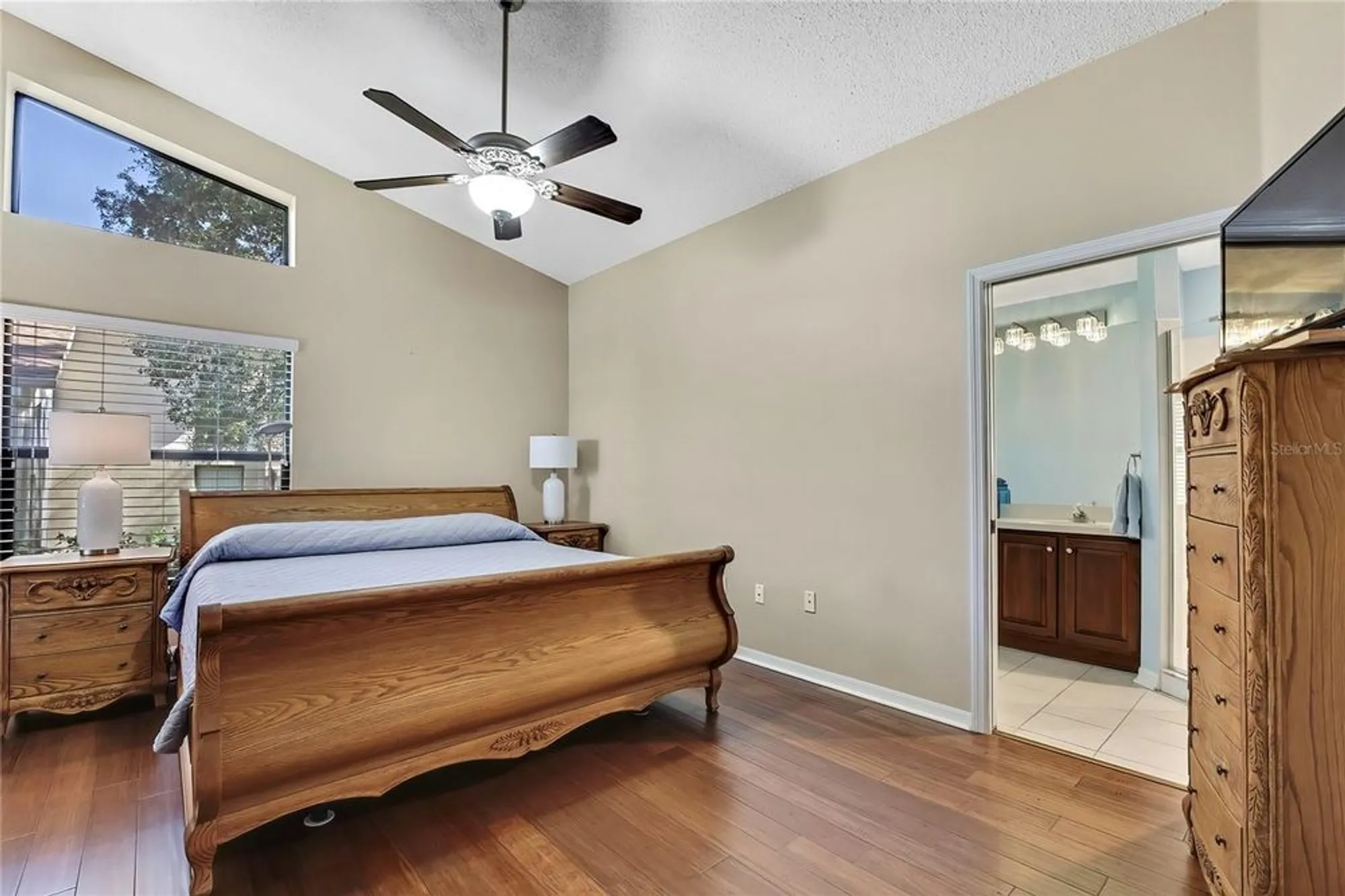 Property Slideshow image 18 of 54 | 488 fort mill ln, Spring Hill, FL, 34609