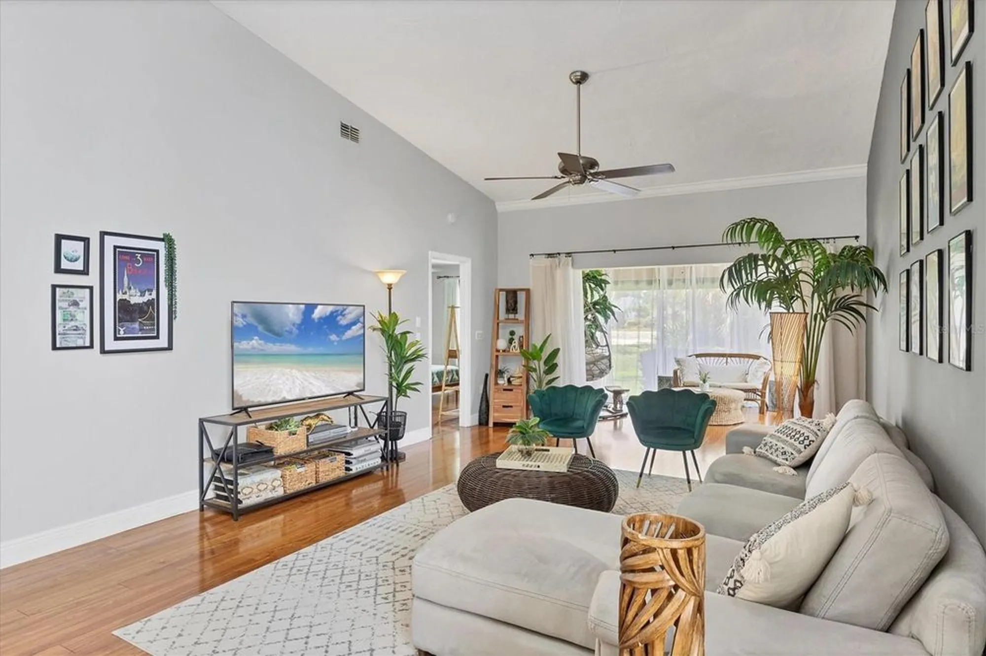 Property Slideshow image 5 of 45 | 6271 timber lake dr g6, Sarasota, FL, 34243