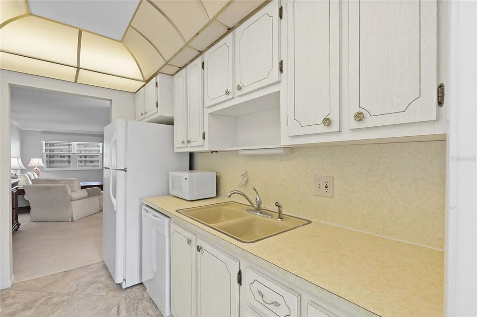 Property Slideshow image 13 of 50 | 5925 shore blvd 608, Gulfport, FL, 33707