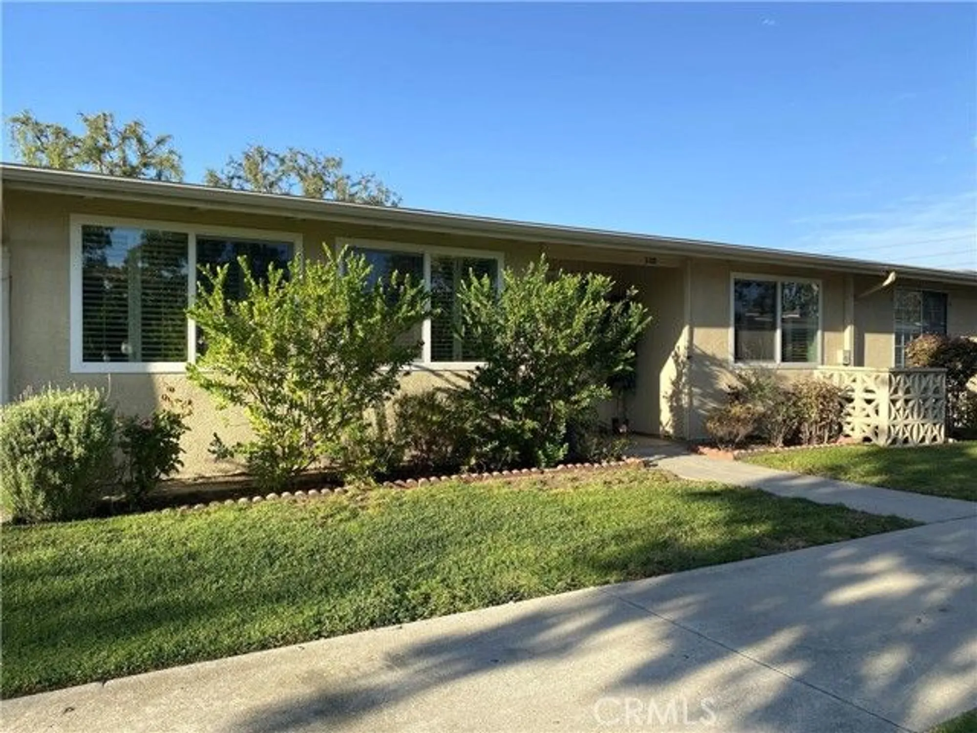 Property Slideshow image 3 of 19 | 13281 del monte dr # m12-34d, Seal Beach, CA, 90740