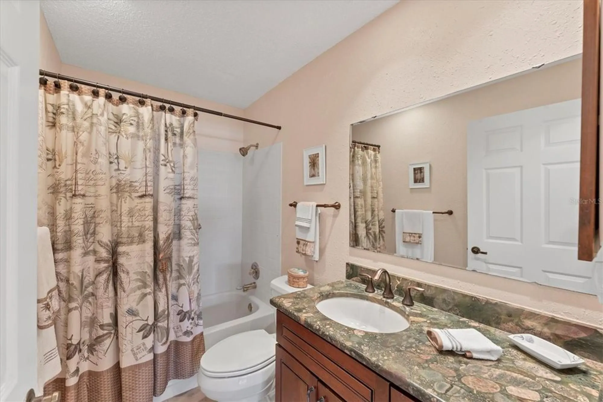 Property Slideshow image 26 of 40 | 8140 terrace garden dr n unit 103, Saint Petersburg, FL, 33709