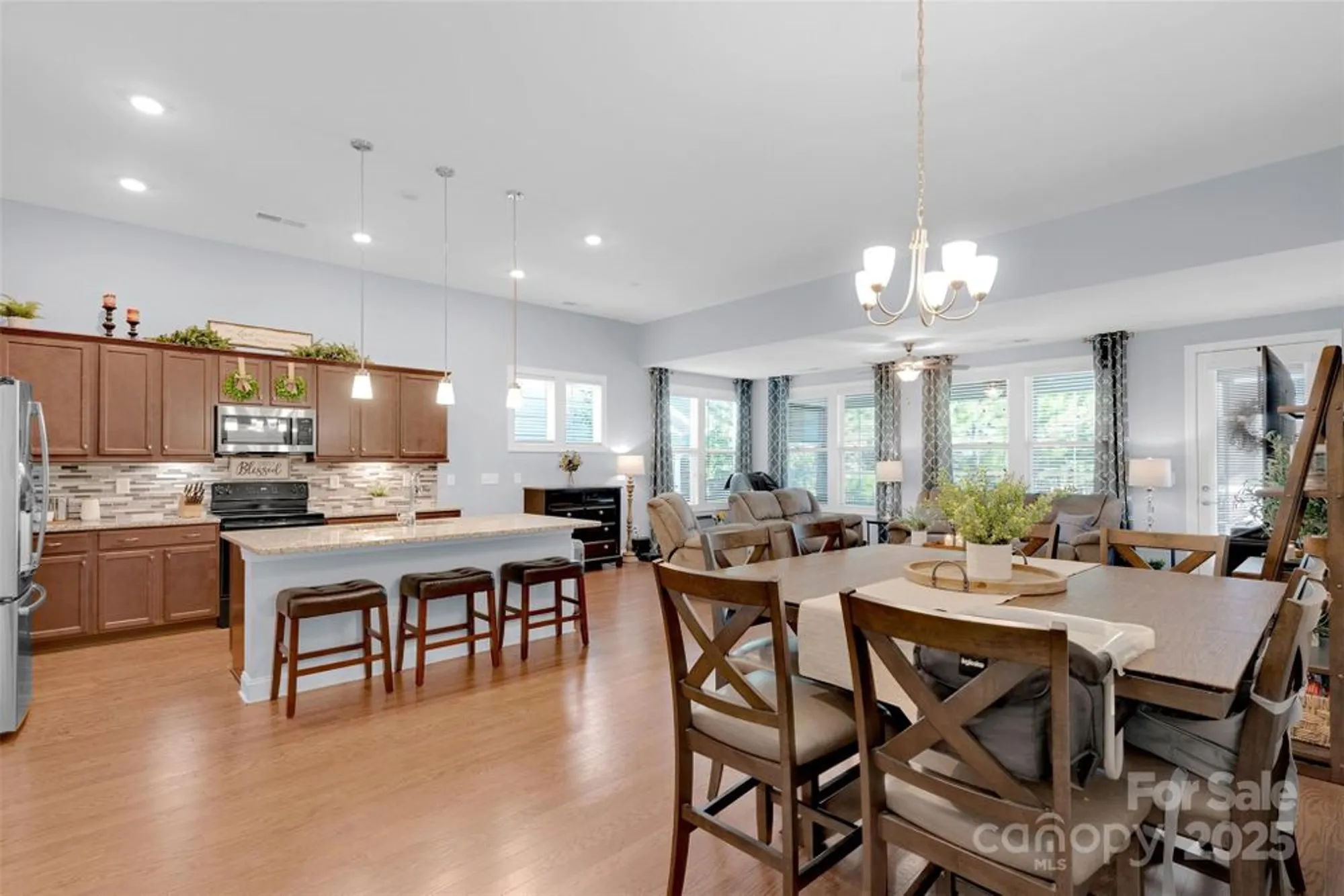 Property Slideshow image 14 of 45 | 8206 festival way, Charlotte, NC, 28215