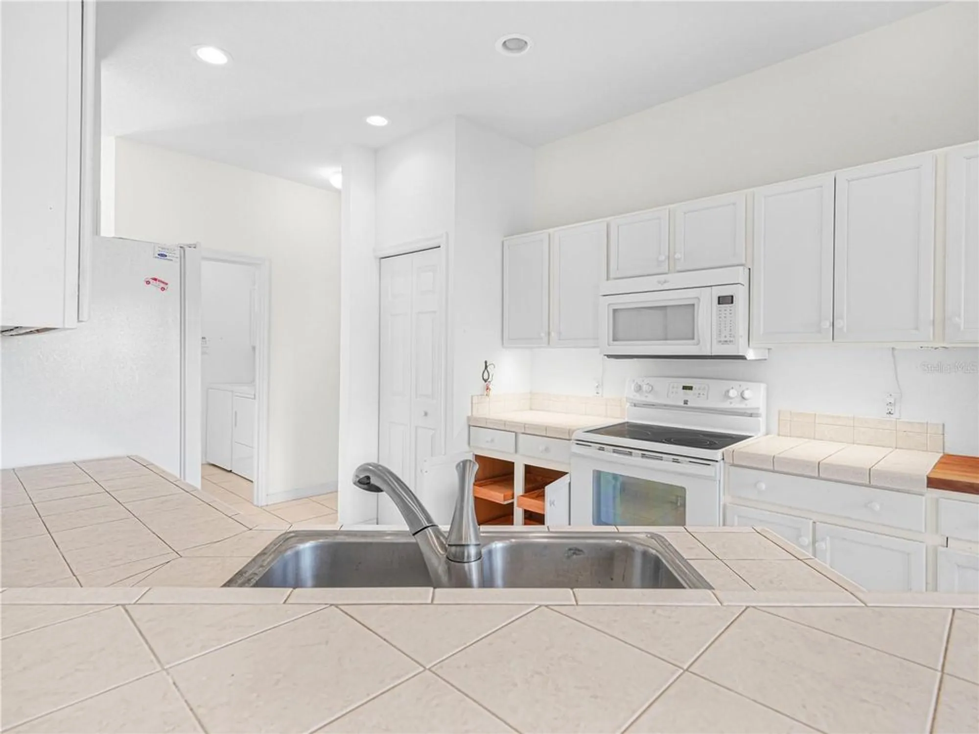 Property Slideshow image 7 of 64 | 4028 birkdale dr, Lake Wales, FL, 33859