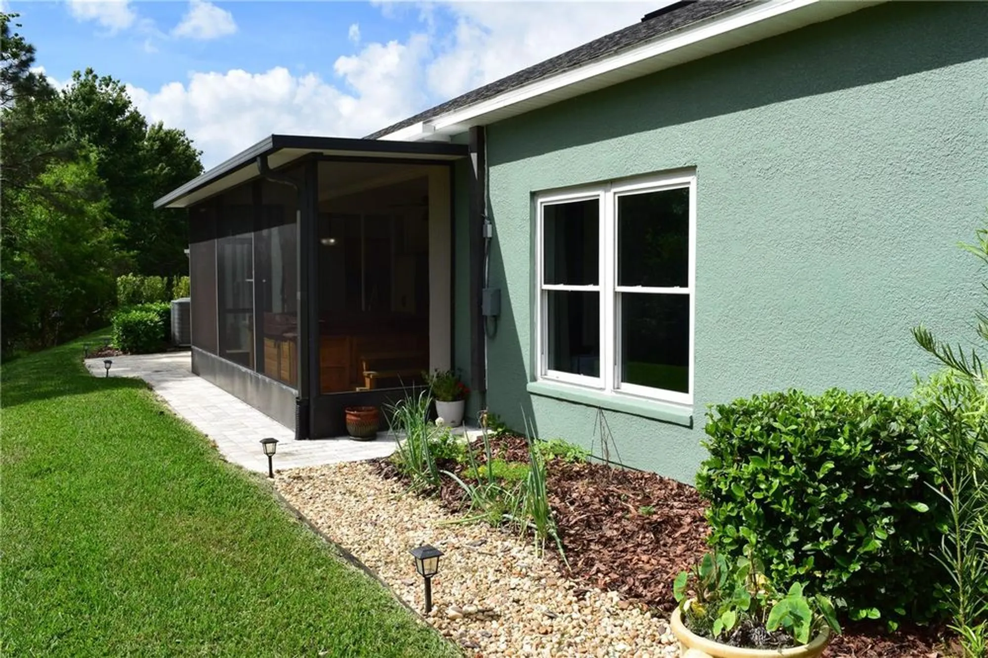 Property Slideshow image 34 of 52 | 10118 cleghorn dr, San Antonio, FL, 33576