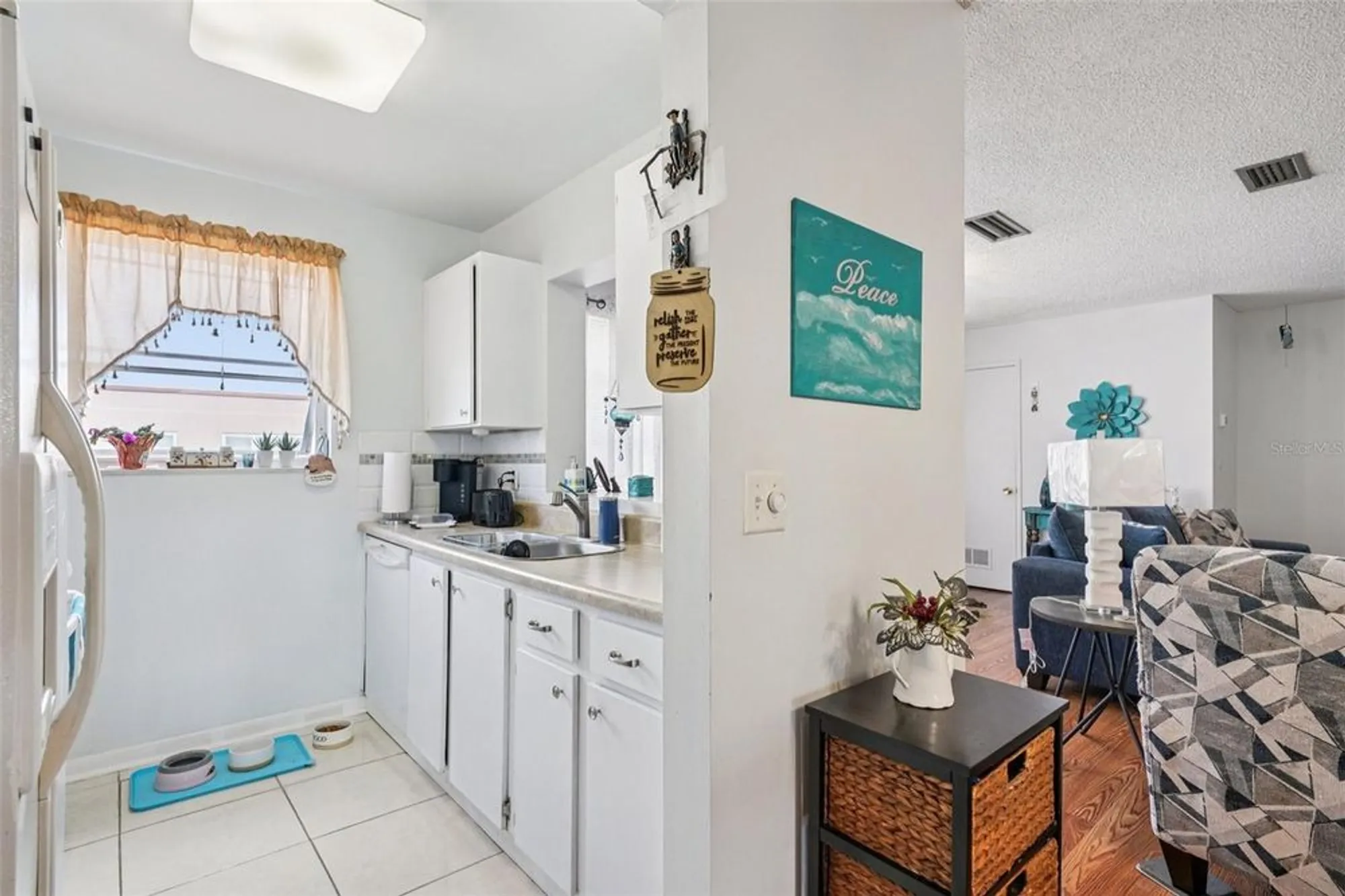 Property Slideshow image 22 of 76 | 5501 80th st n unit 505, Saint Petersburg, FL, 33709