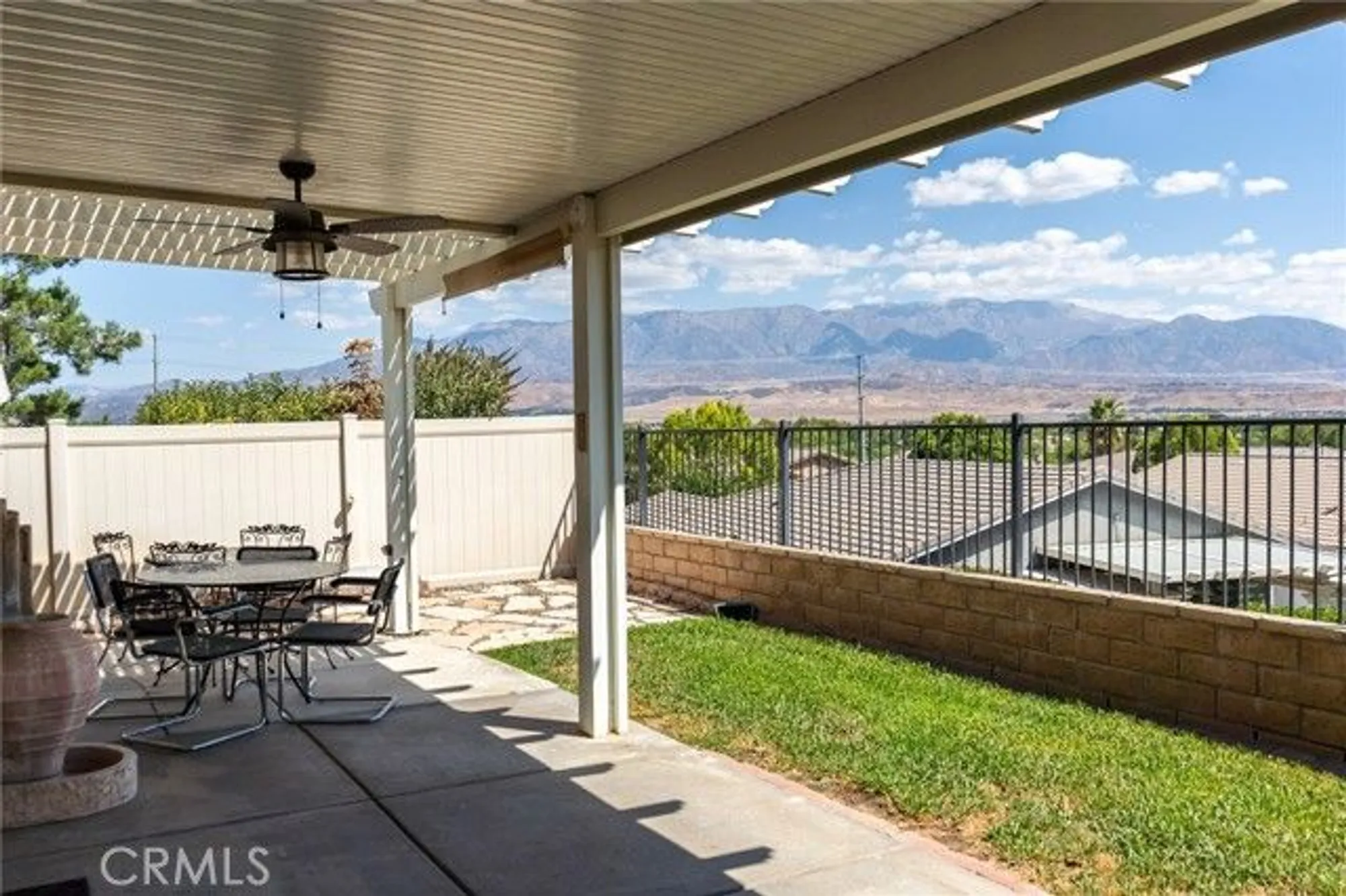 Property Slideshow image 17 of 75 | 316 pipe springs, Beaumont, CA, 92223