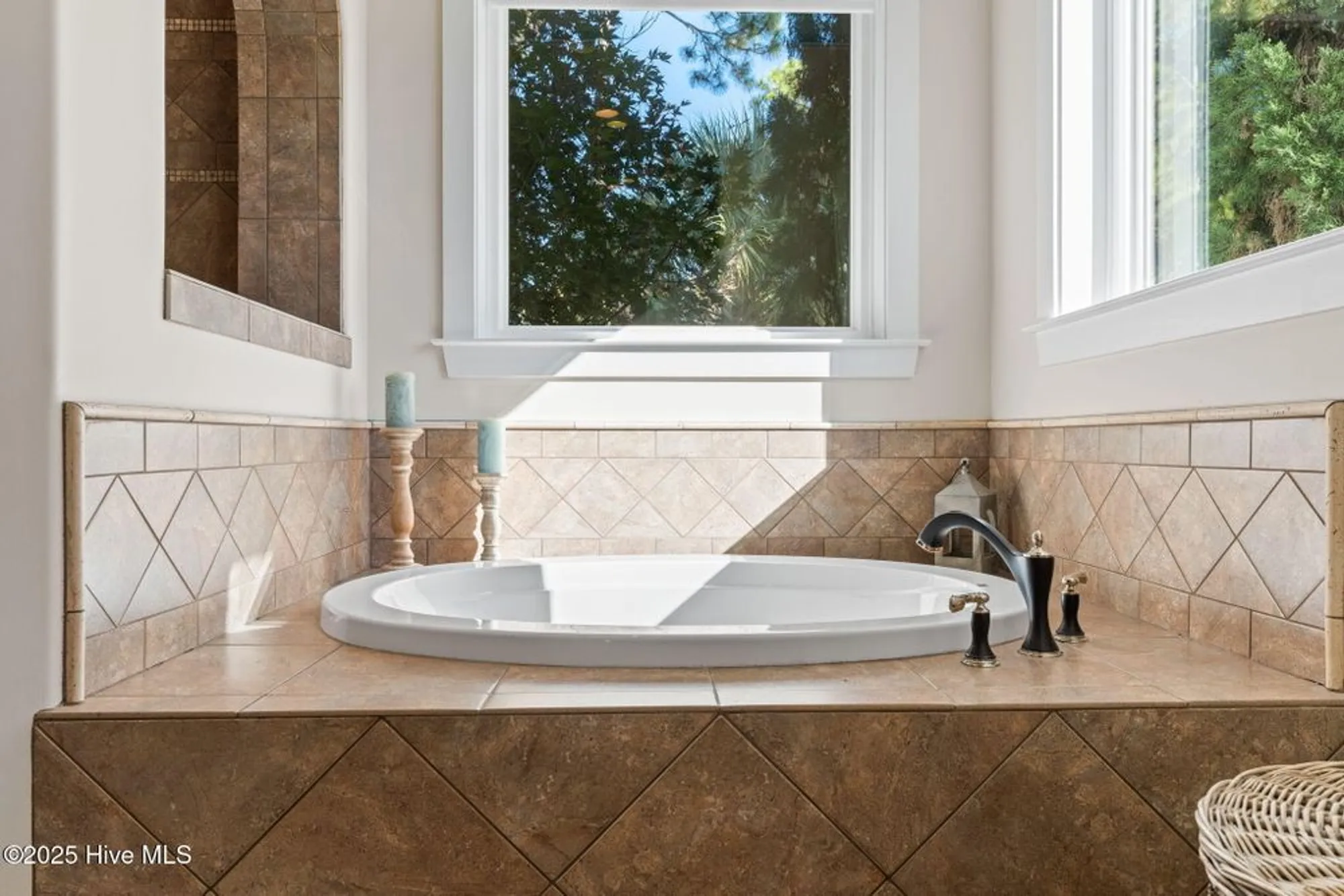 Property Slideshow image 38 of 129 | 4111 wyndmere dr, Southport, NC, 28461