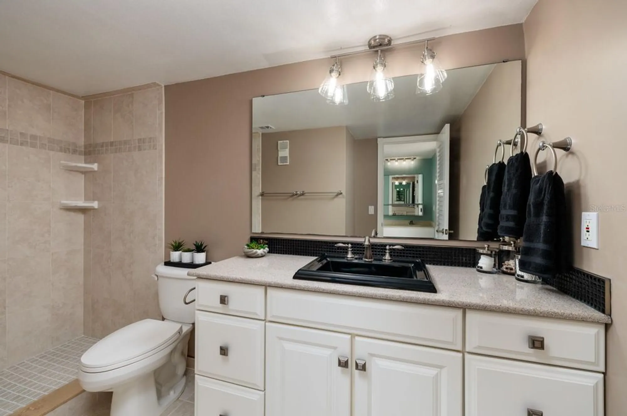 Property Slideshow image 56 of 100 | 7700 sun island dr 608, South Pasadena, FL, 33707