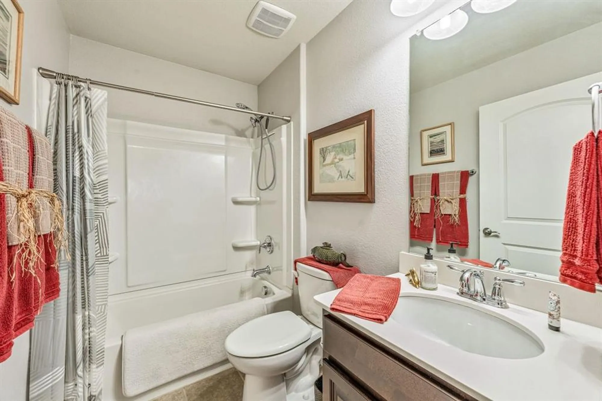 Property Slideshow image 20 of 33 | 3083 oyster bay dr, Frisco, TX, 75036