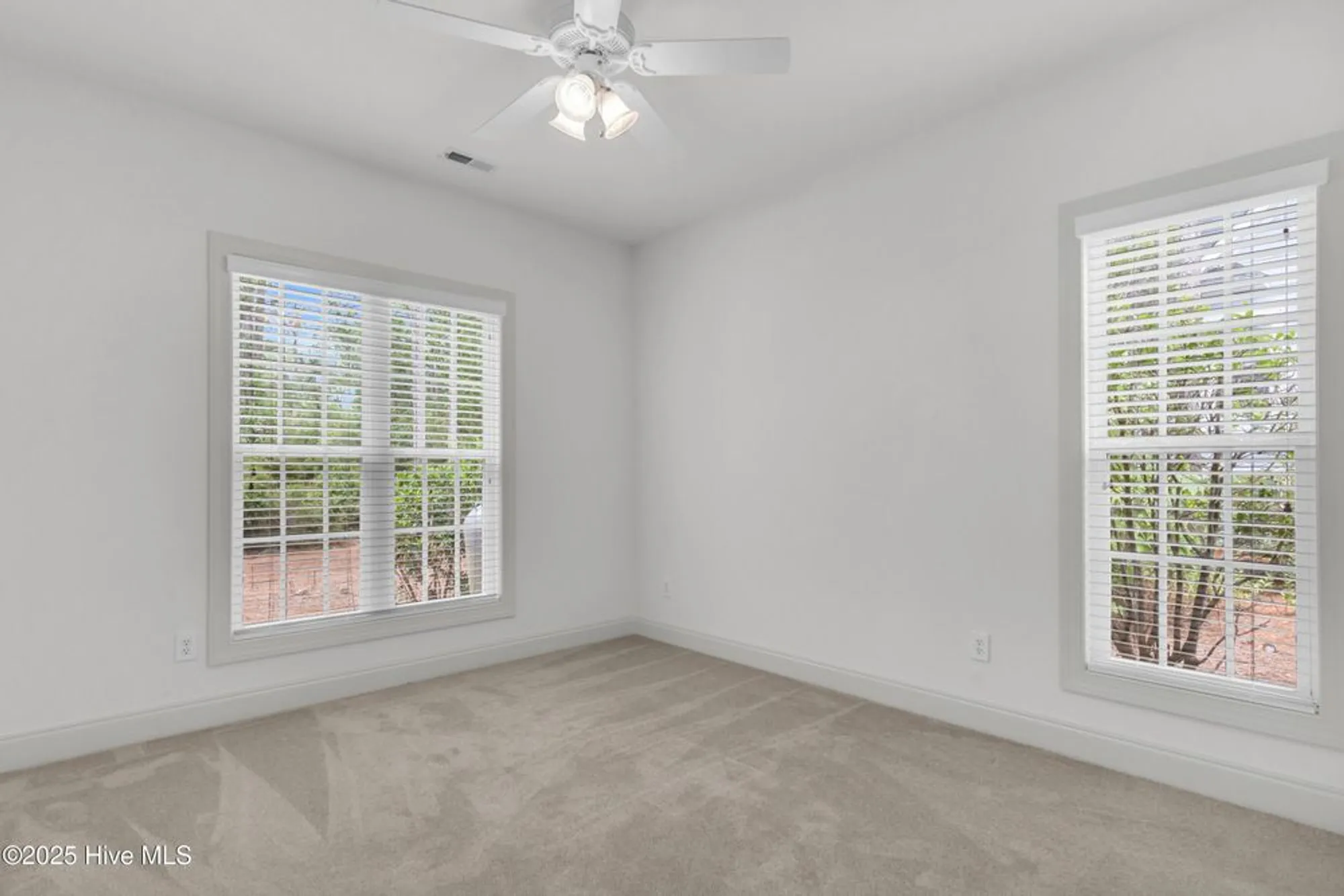 Property Slideshow image 30 of 74 | 2904 legends dr, Southport, NC, 28461