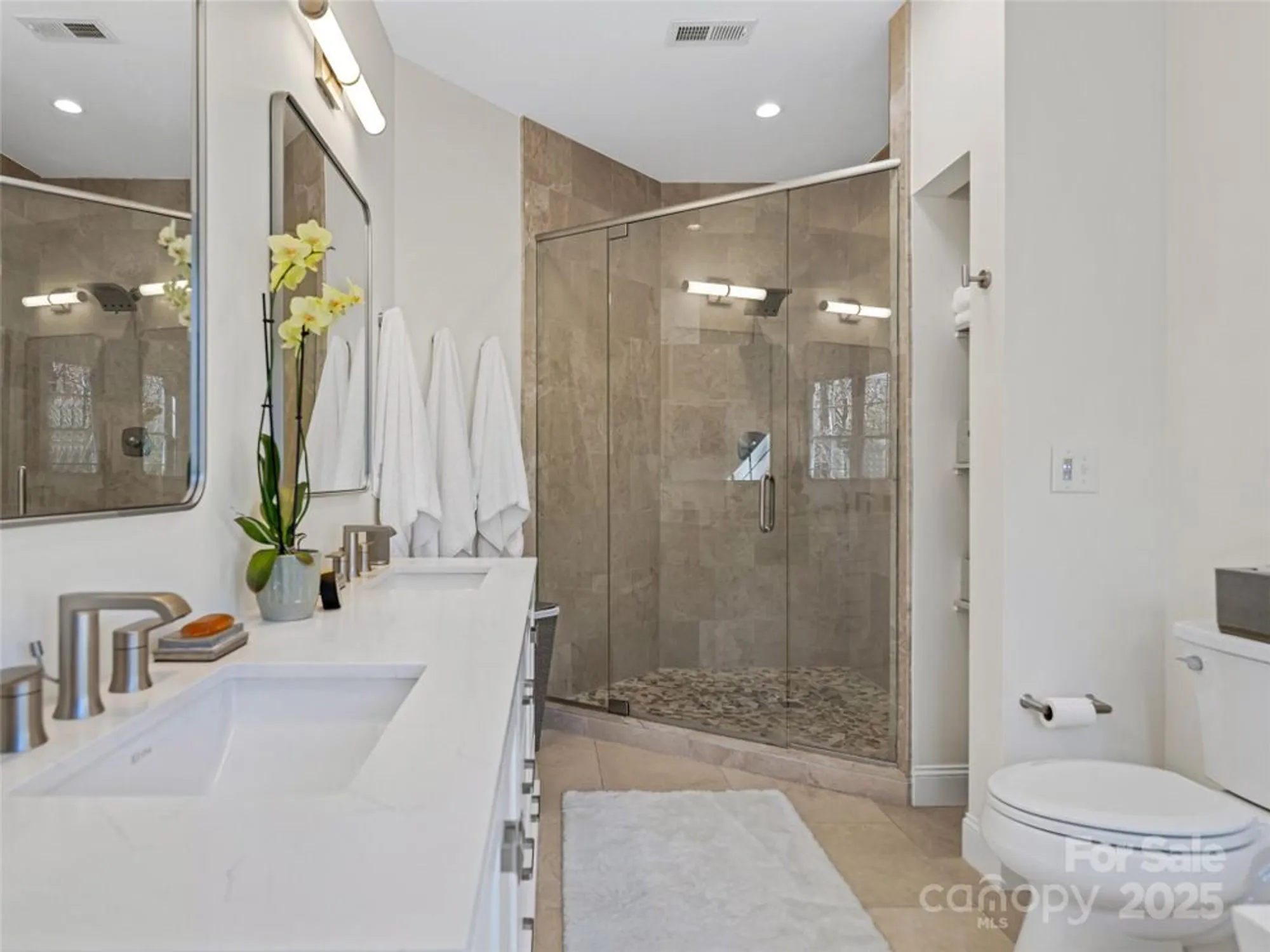 Property Slideshow image 20 of 32 | 2508 carriage falls ct, Hendersonville, NC, 28791