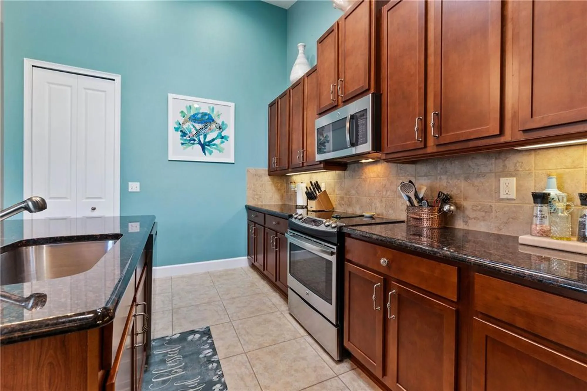 Property Slideshow image 11 of 51 | 642 elk river dr, Ormond Beach, FL, 32174