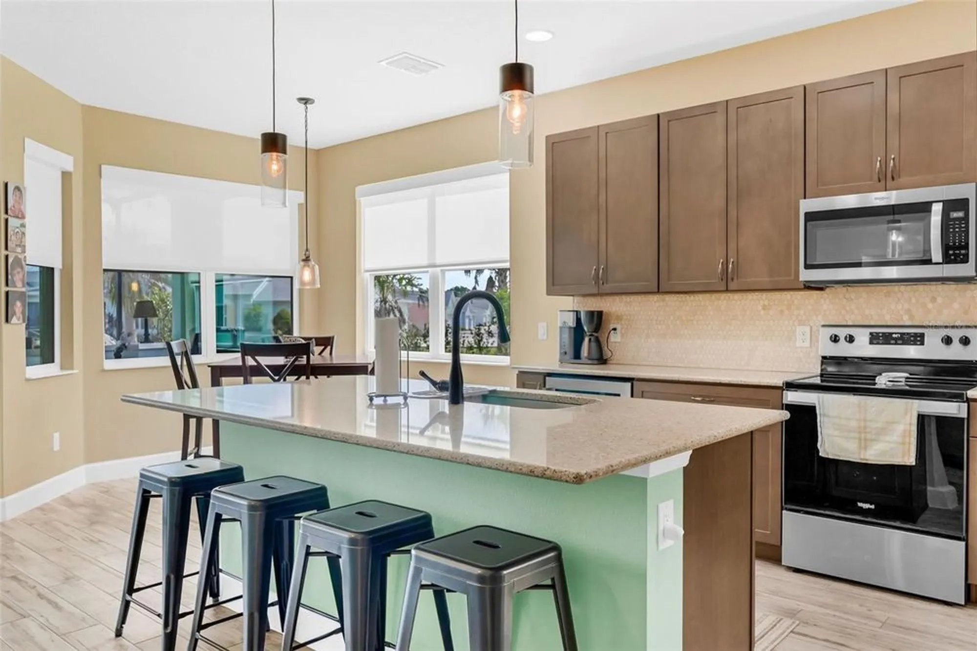 Property Slideshow image 18 of 82 | 422 good life way, Daytona Beach, FL, 32124