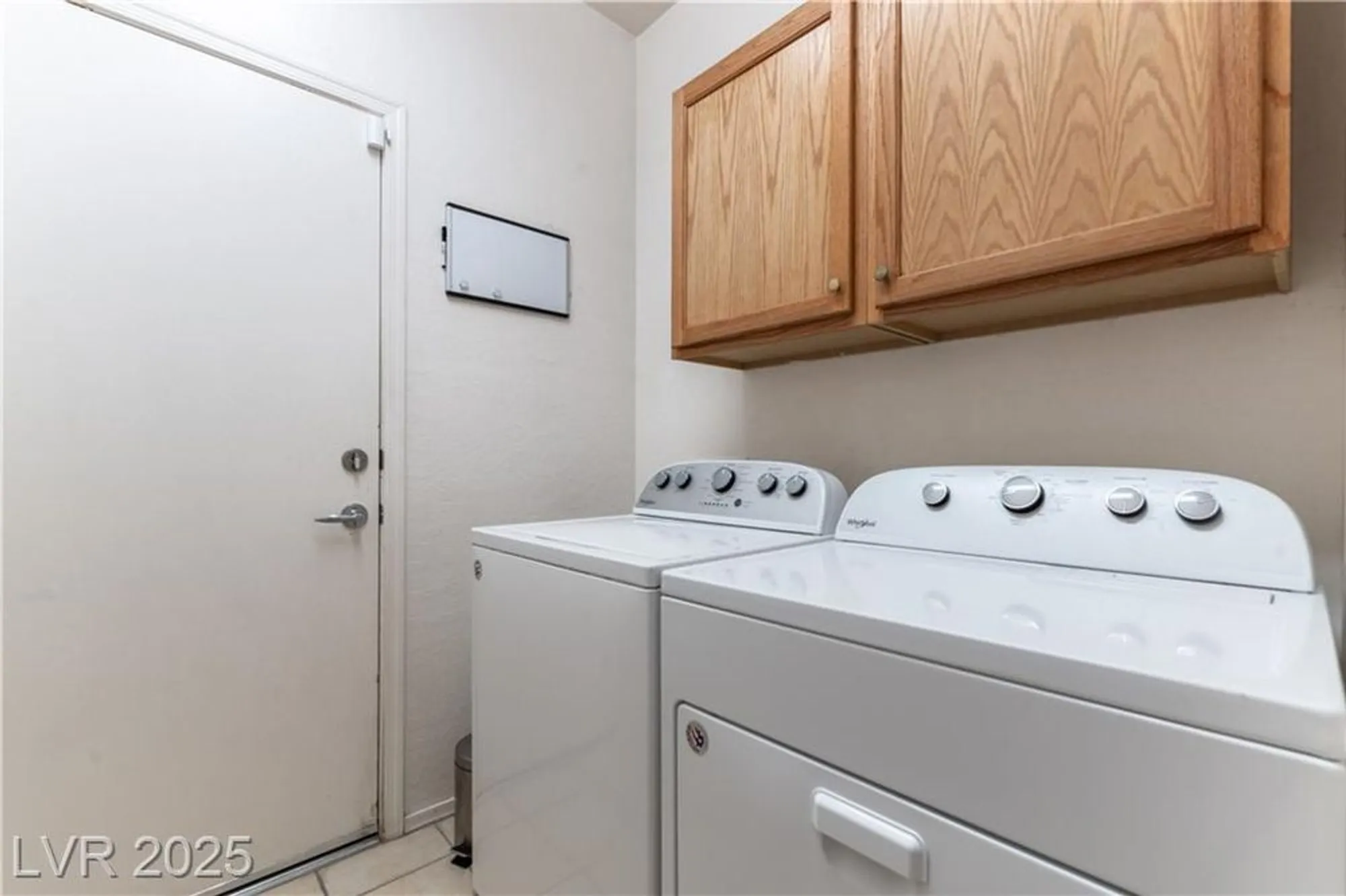 Property Slideshow image 19 of 55 | 3108 kookaburra way, North Las Vegas, NV, 89084