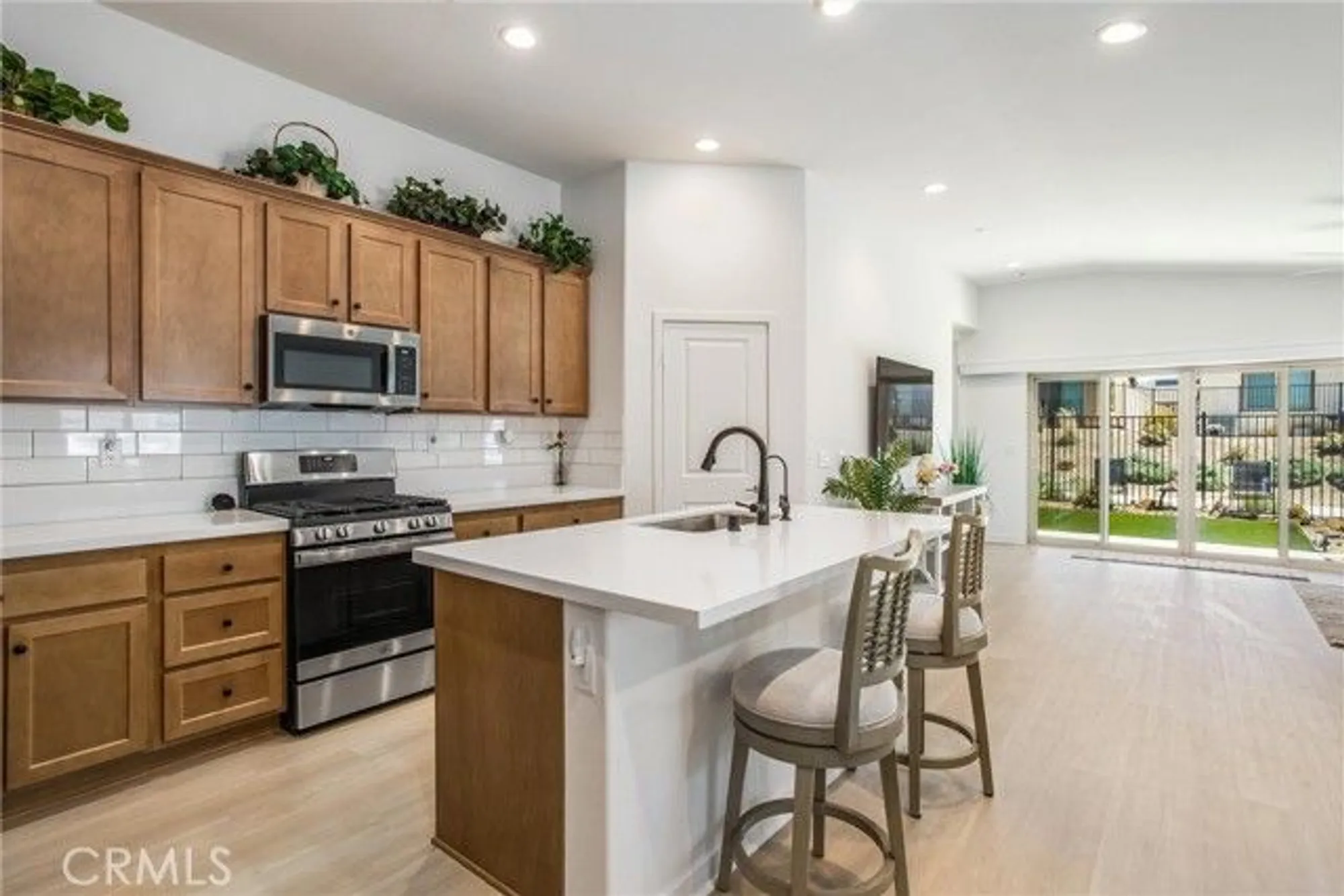 Property Slideshow image 10 of 32 | 1570 lismore ln, Beaumont, CA, 92223