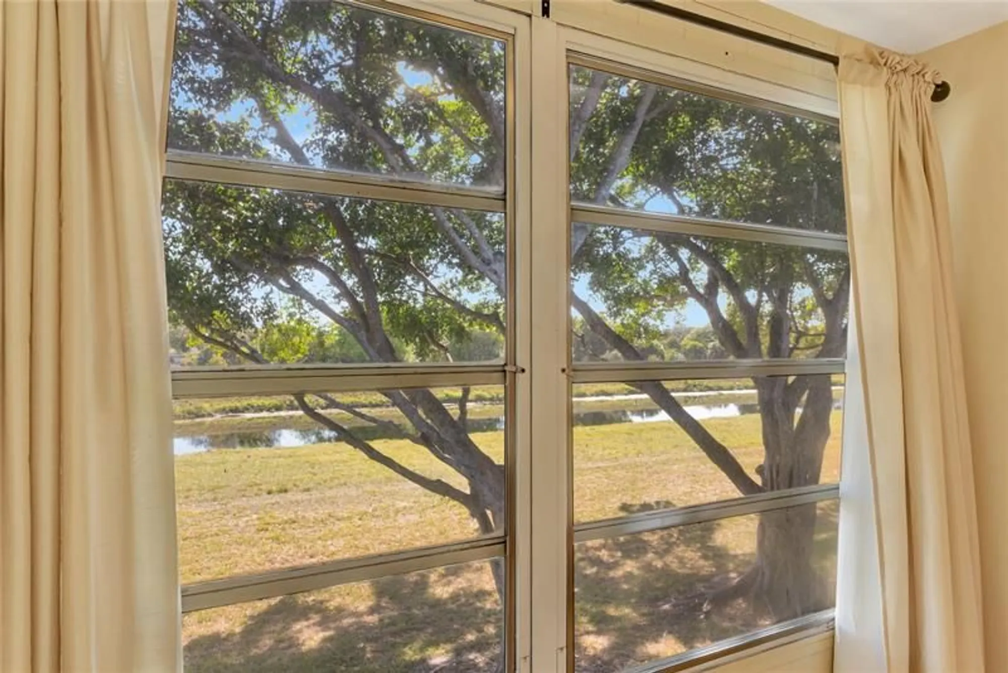 Property Slideshow image 13 of 31 | 7290 nw 1st st 205, Margate, FL, 33063