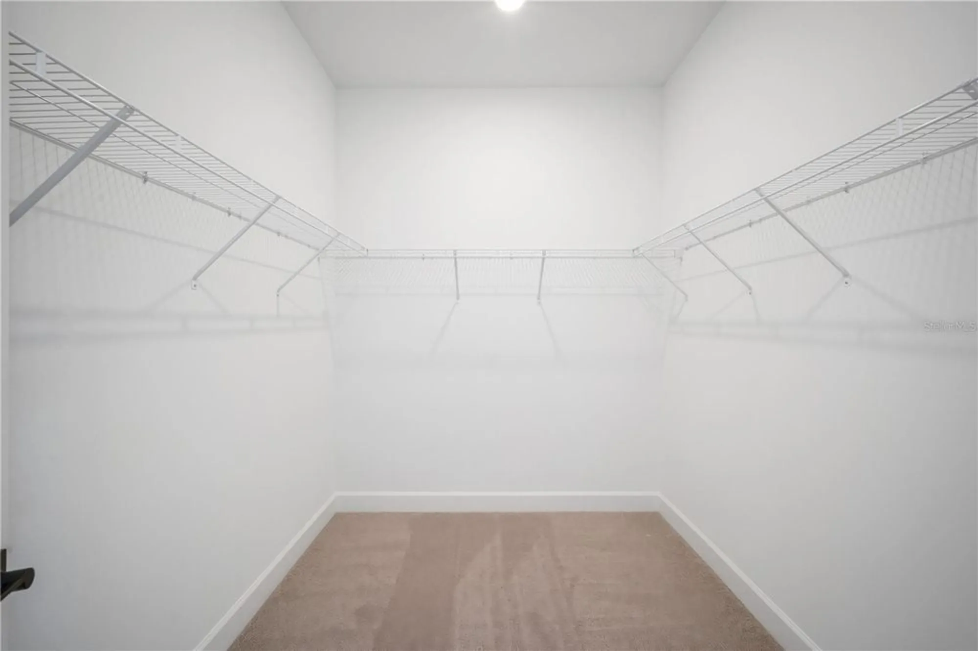 Property Slideshow image 19 of 39 | 9071 players dr, Weeki Wachee, FL, 34613