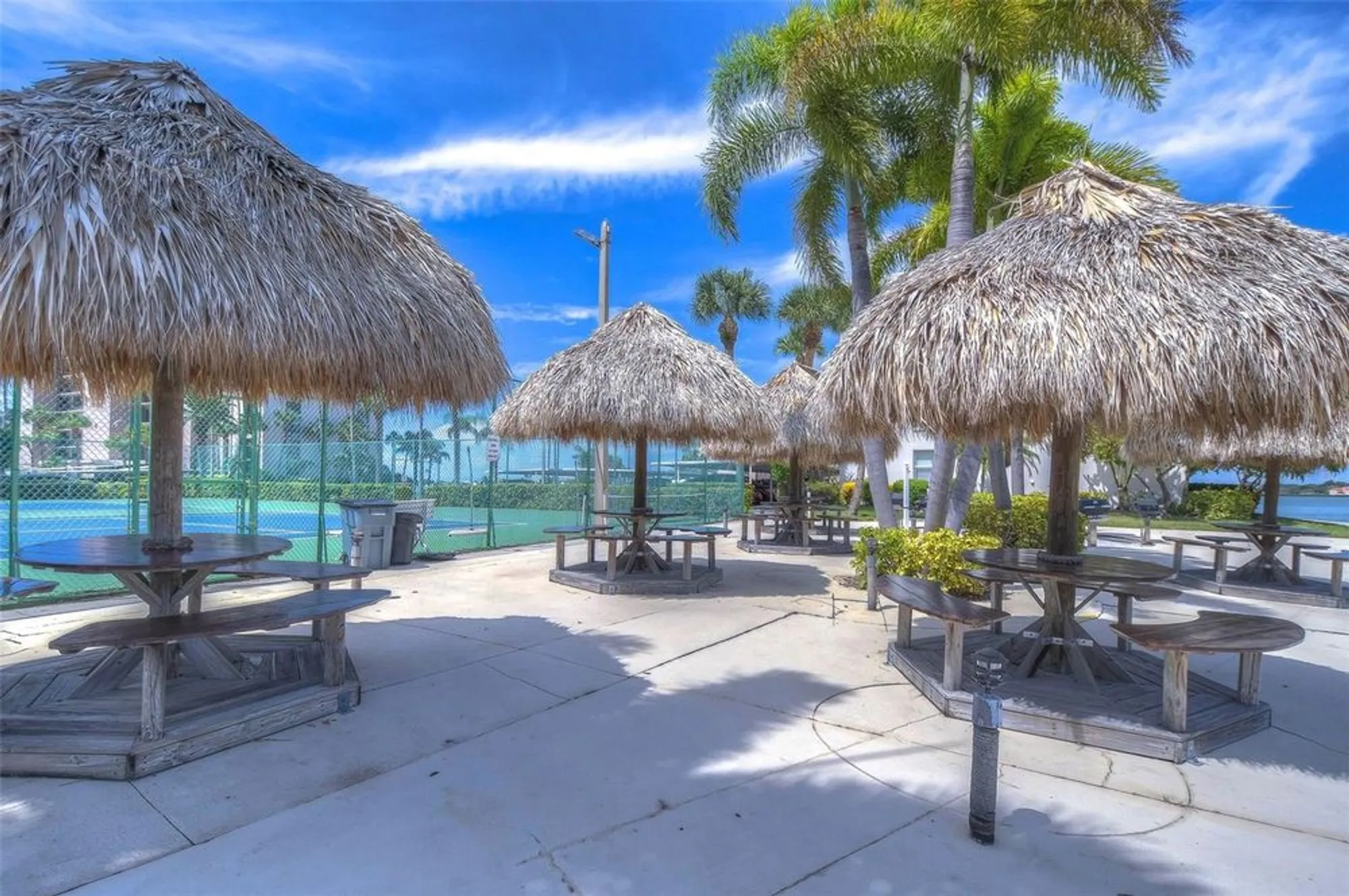 Property Slideshow image 47 of 62 | 7400 sun island dr 202, South Pasadena, FL, 33707