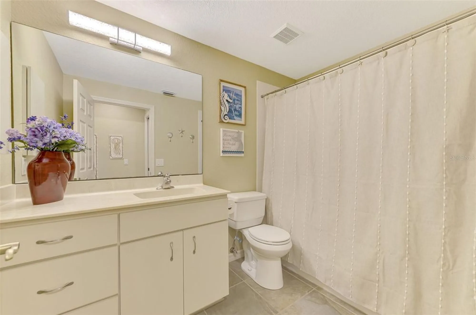 Property Slideshow image 31 of 66 | 14049 willow glen ct apt 242, Port Charlotte, FL, 33953